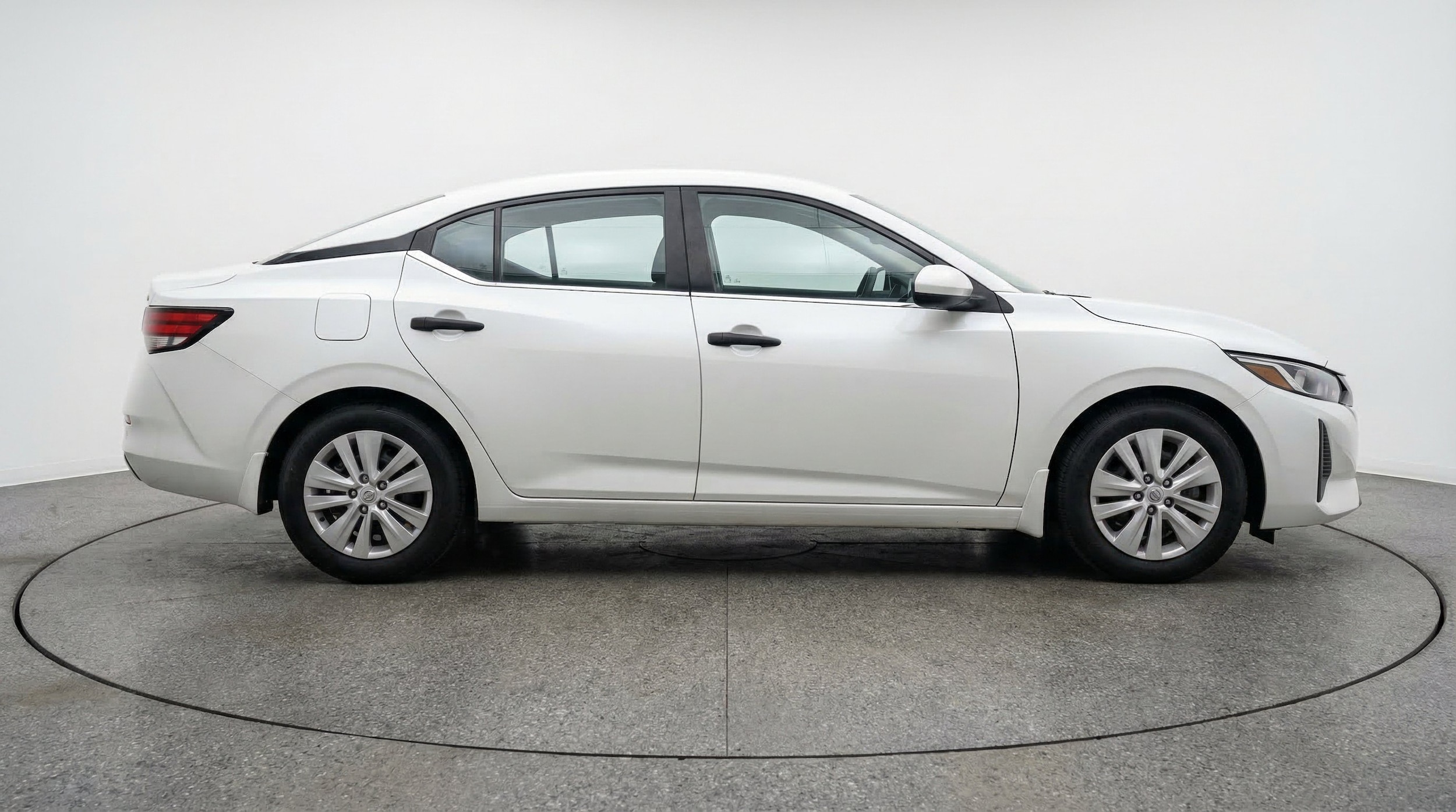 Thumbnail: 2025 Nissan Sentra - 11