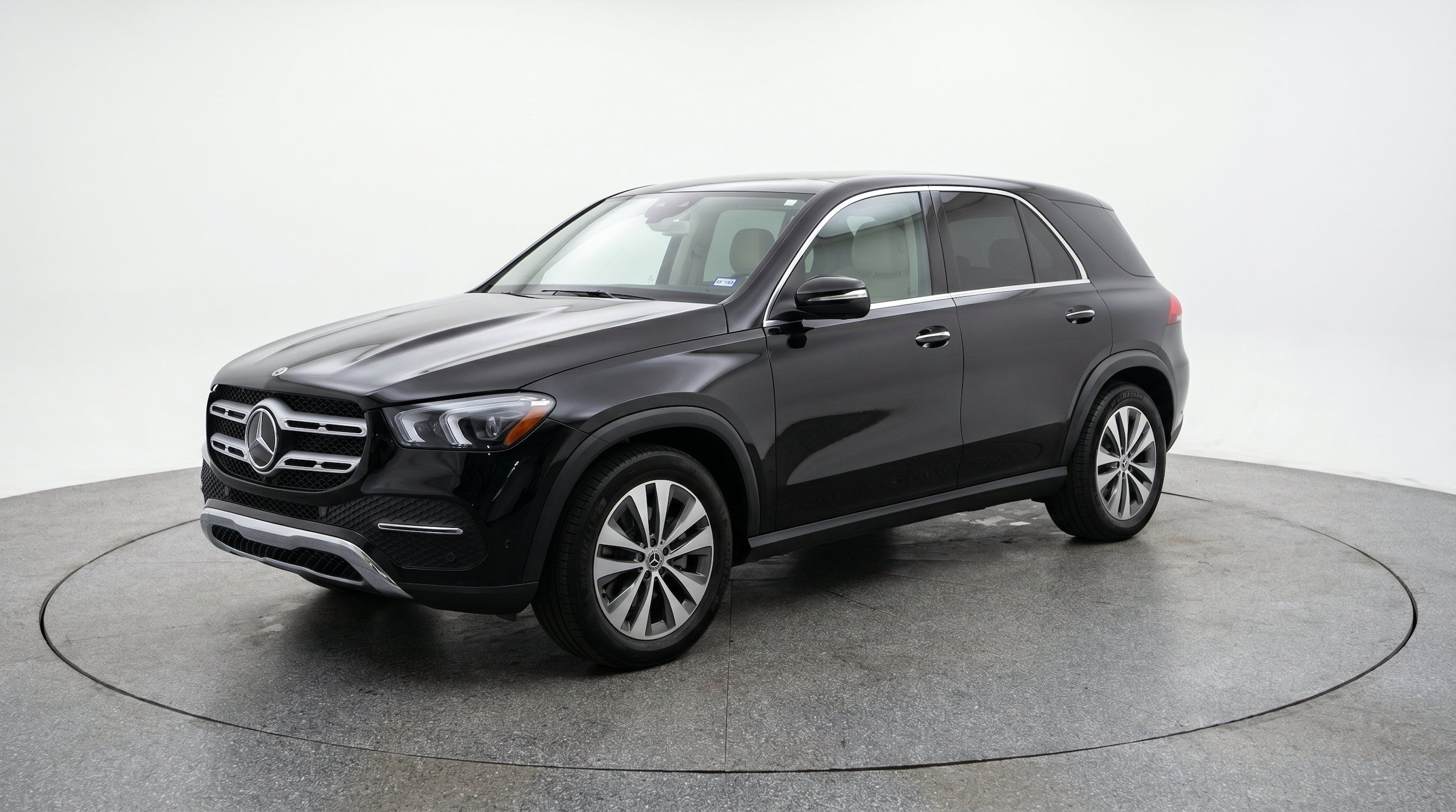 Thumbnail: 2026 Mercedes-Benz GLE - 3