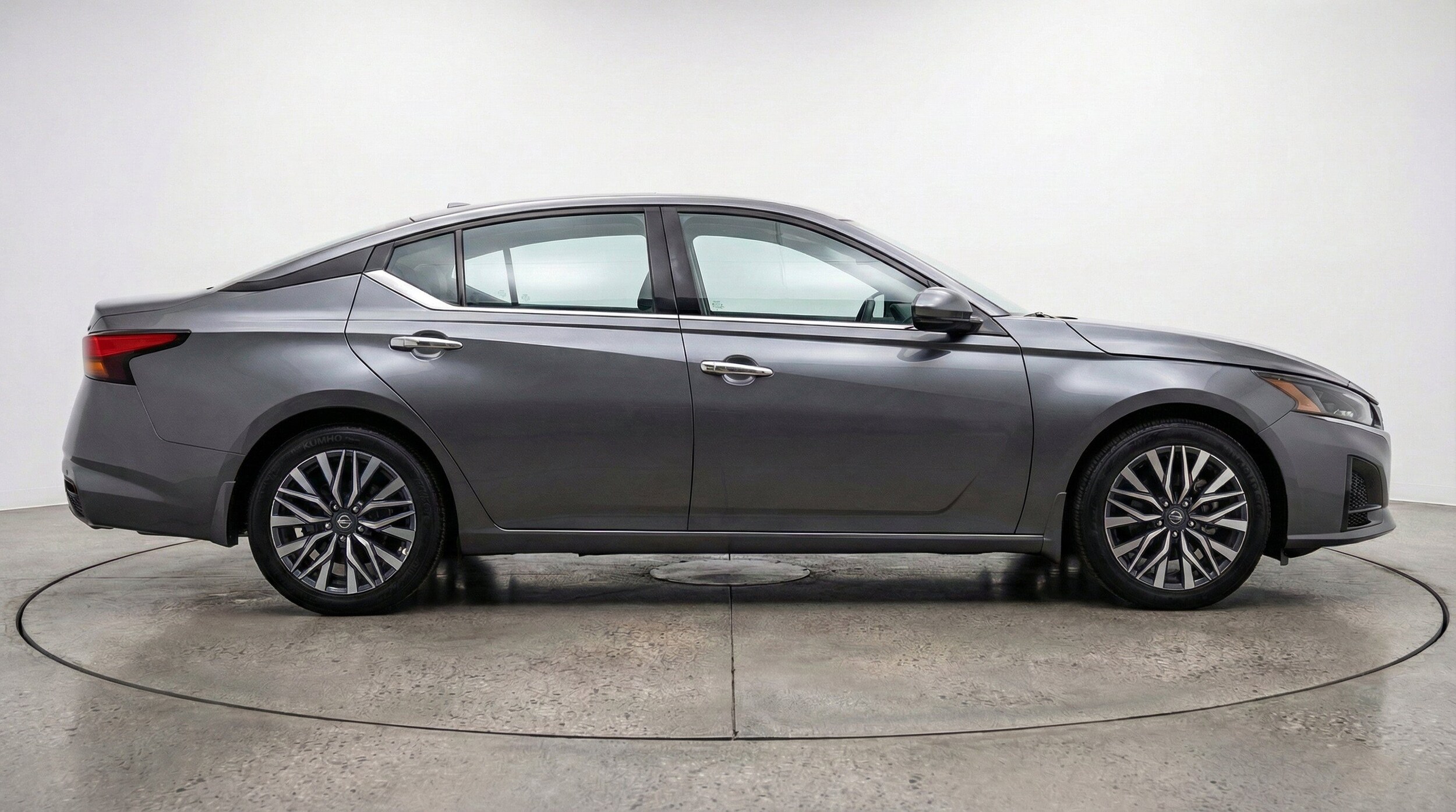 Thumbnail: 2025 Nissan Altima - 11