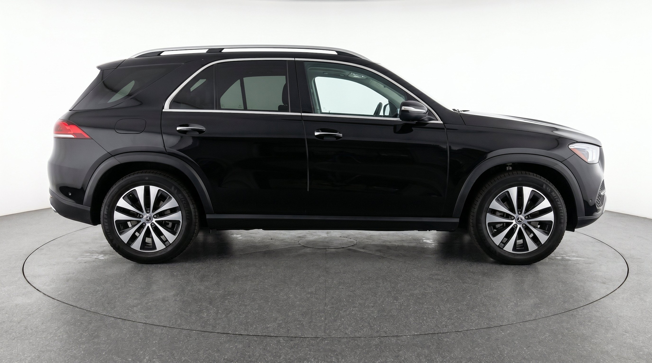 Thumbnail: 2026 Mercedes-Benz GLE - 11