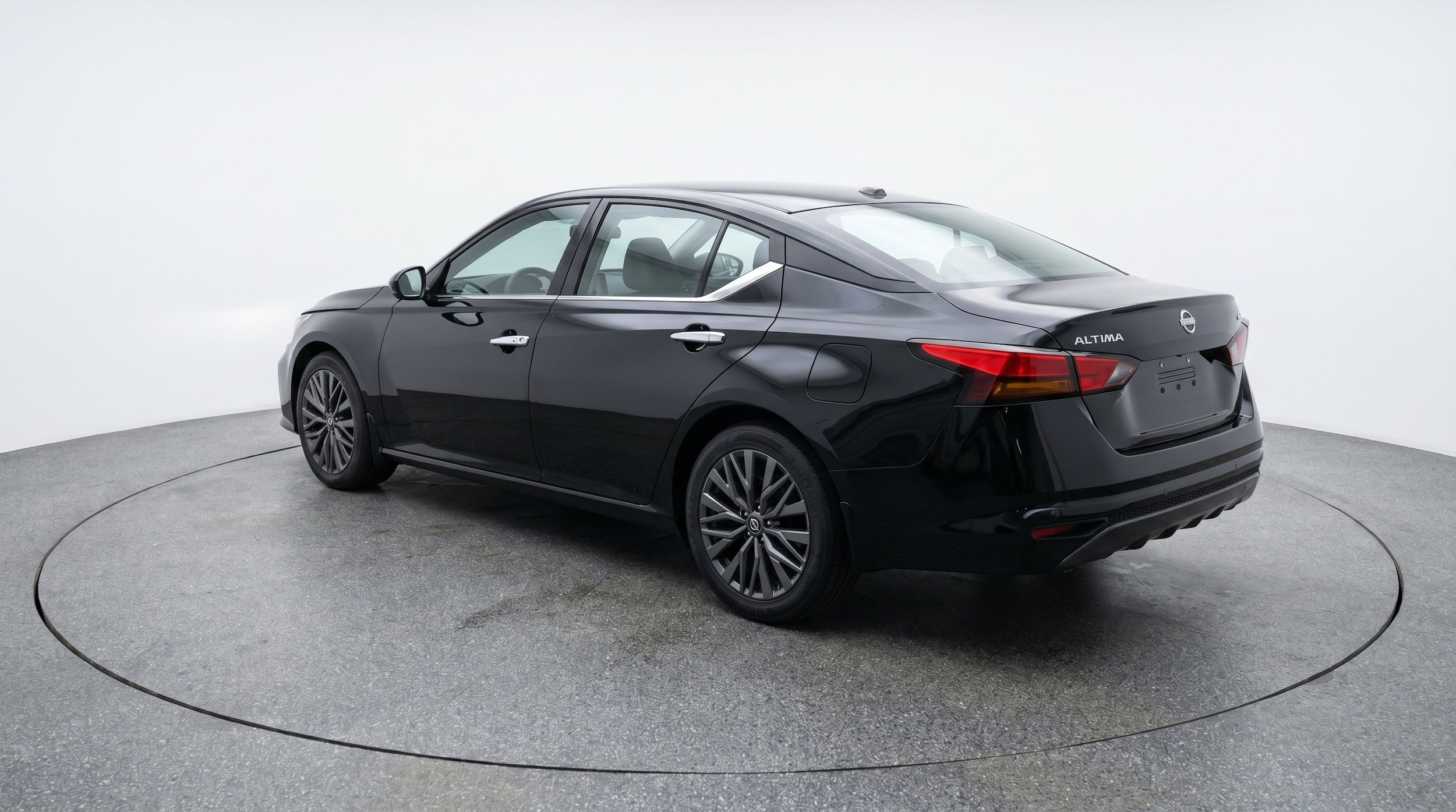 Thumbnail: 2025 Nissan Altima - 6