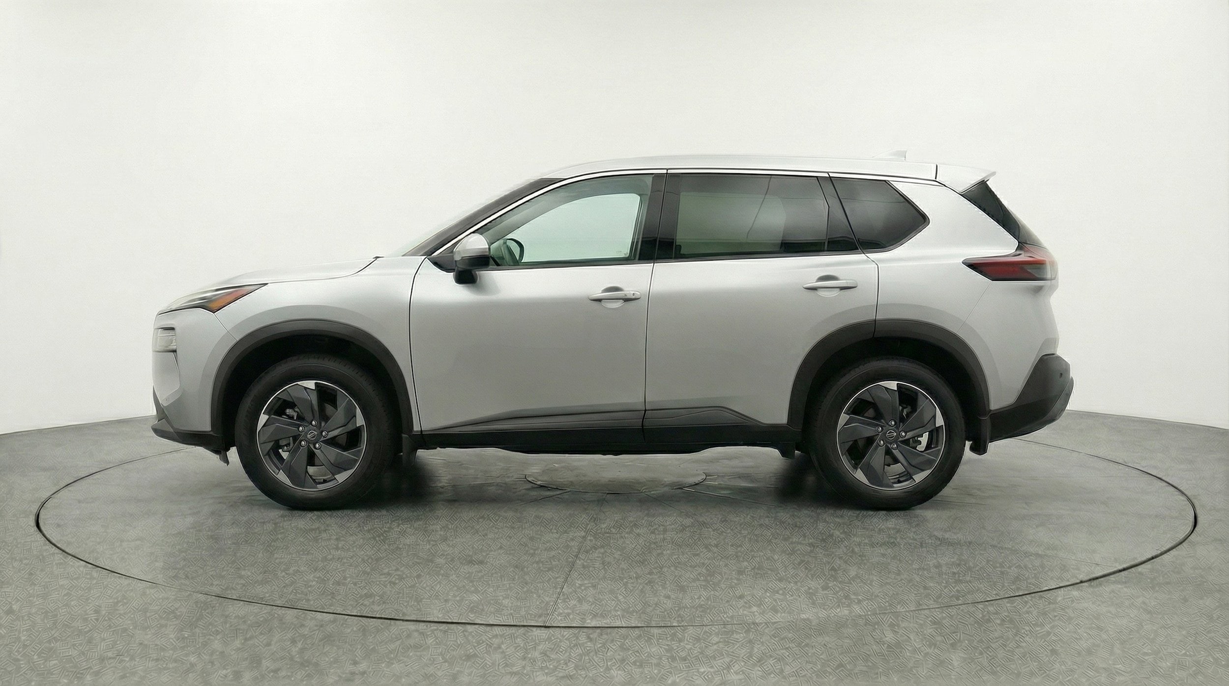 Thumbnail: 2025 Nissan Rogue - 4