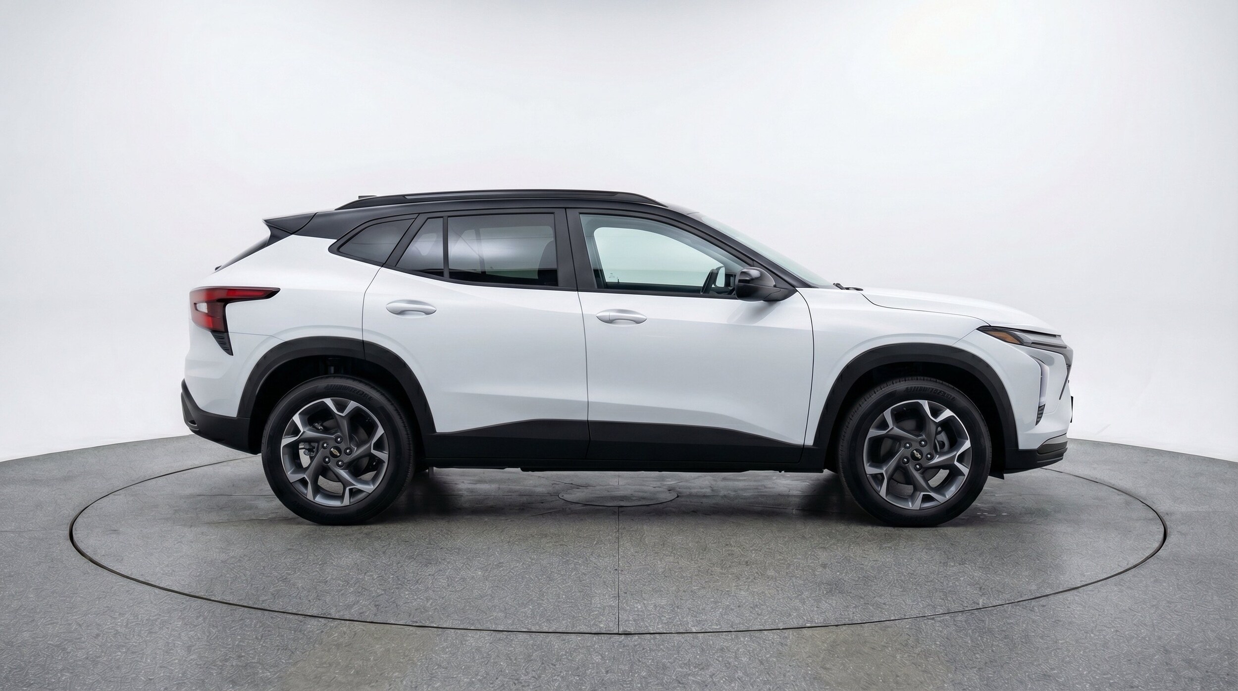 Thumbnail: 2025 Chevrolet Trax - 11