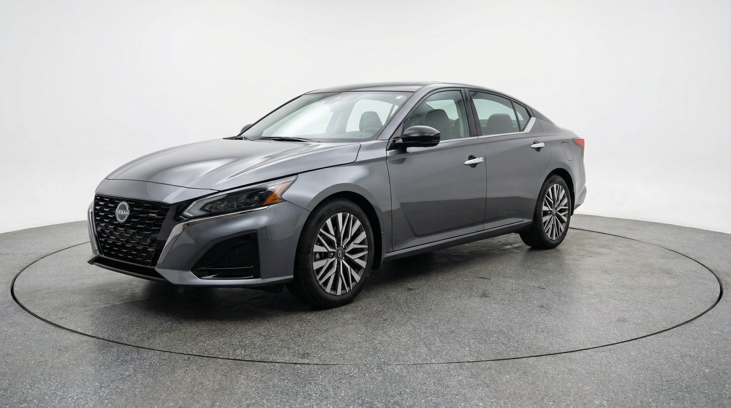 Thumbnail: 2025 Nissan Altima - 3