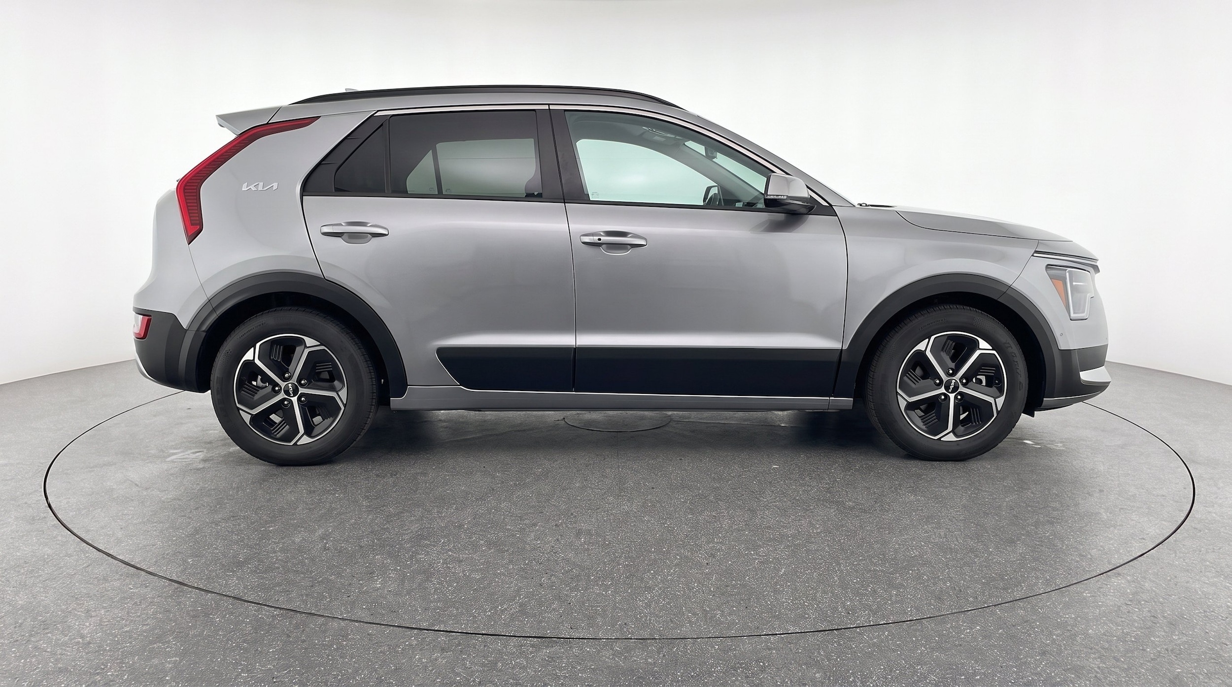 Thumbnail: 2026 Kia Niro - 11