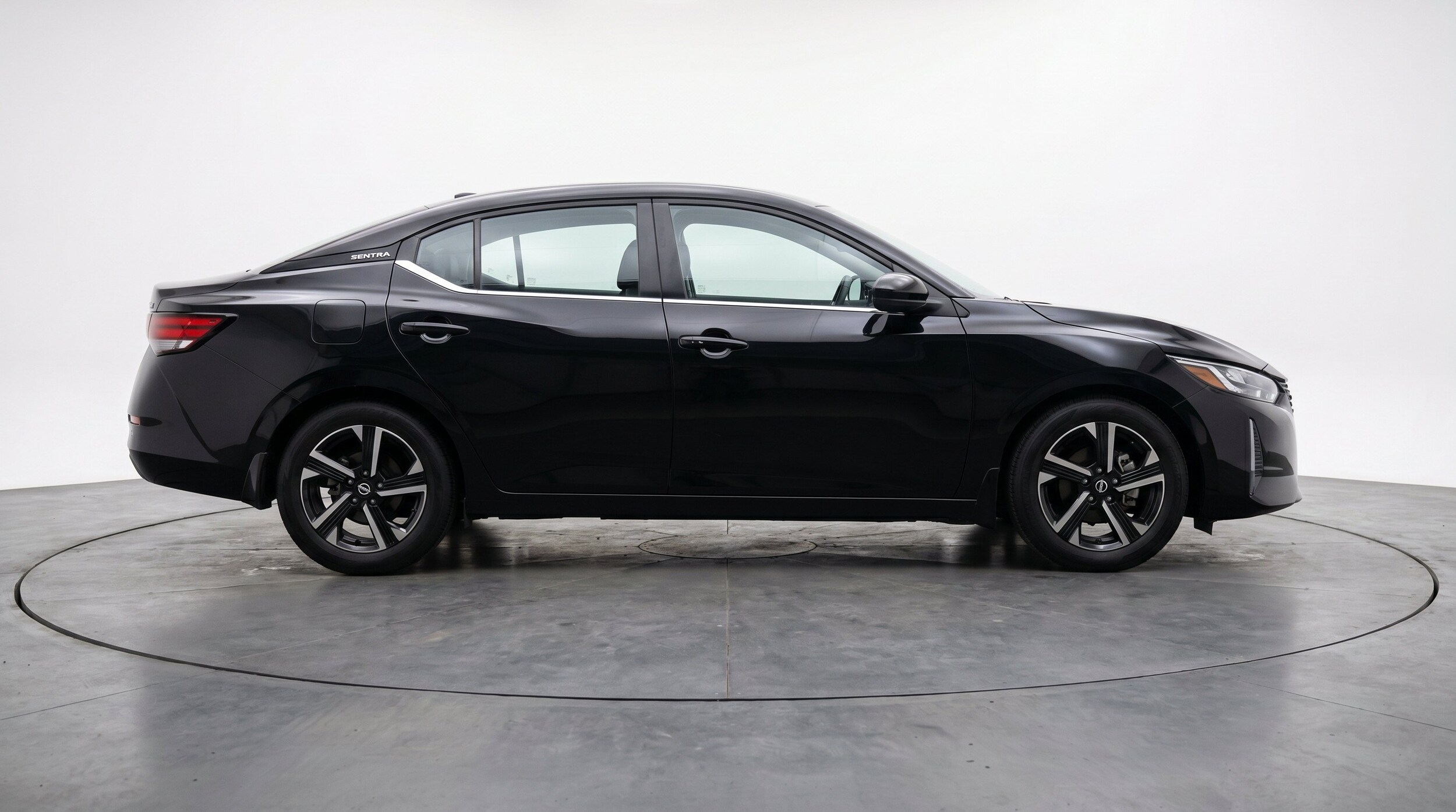 Thumbnail: 2025 Nissan Sentra - 11