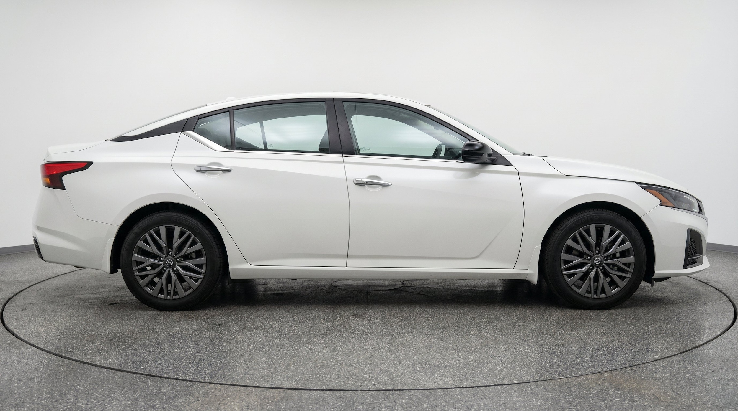 Thumbnail: 2025 Nissan Altima - 11