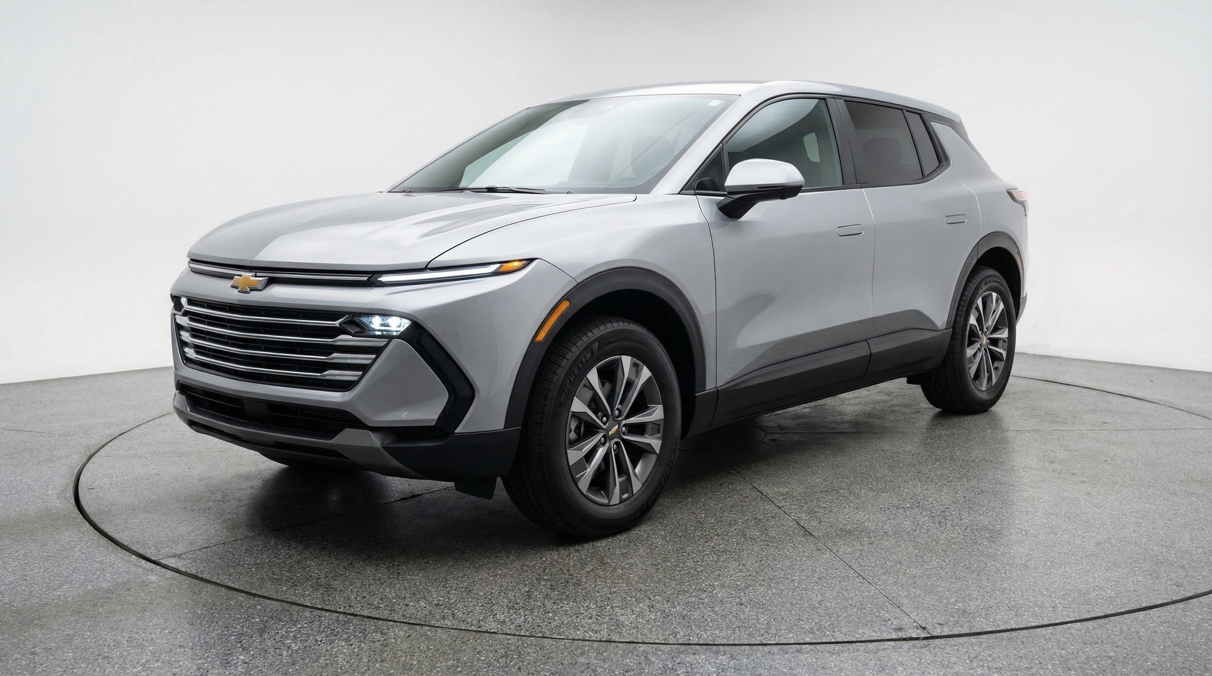 Thumbnail: 2025 Chevrolet Equinox - 3