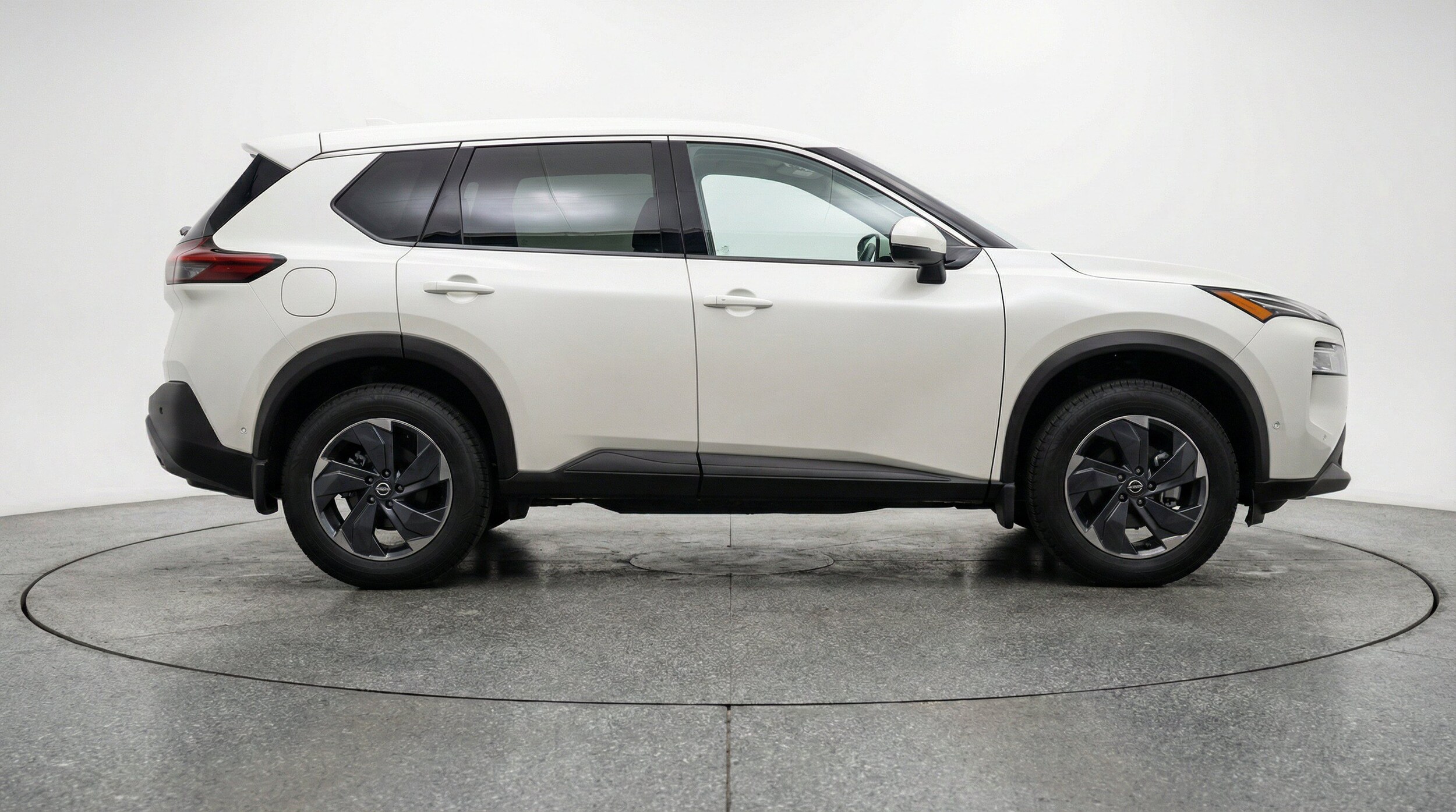 Thumbnail: 2025 Nissan Rogue - 11