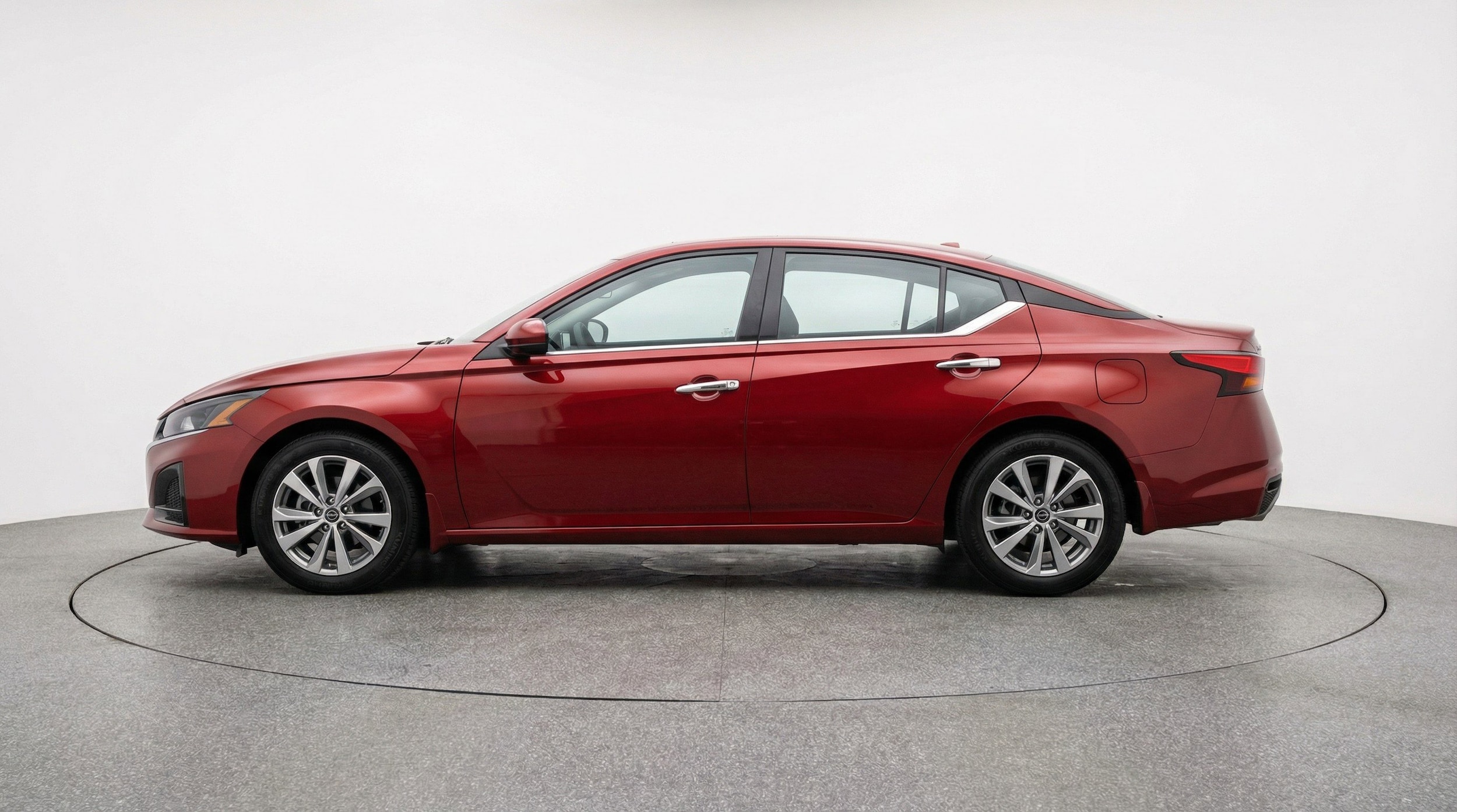Thumbnail: 2025 Nissan Altima - 5