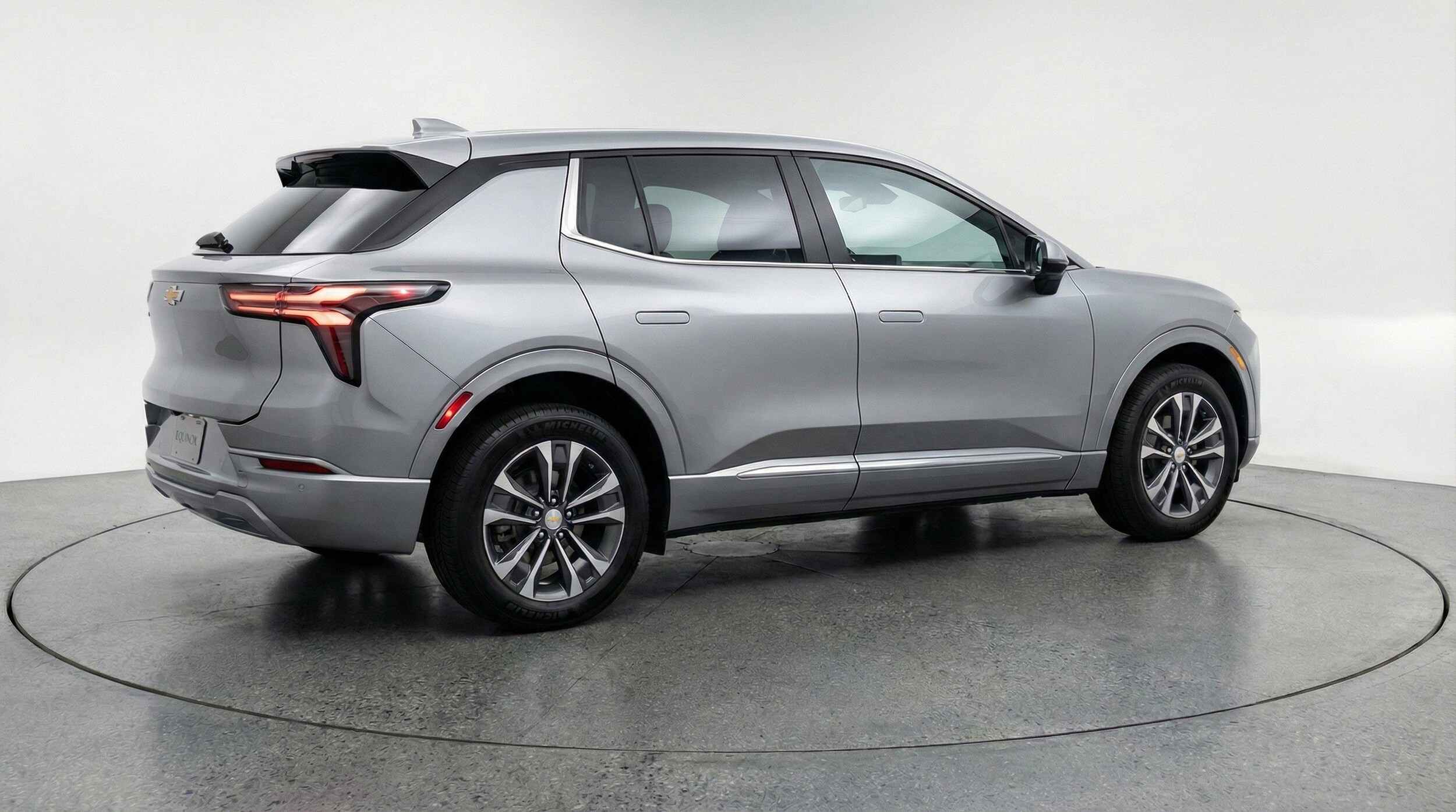 Thumbnail: 2025 Chevrolet Equinox - 9