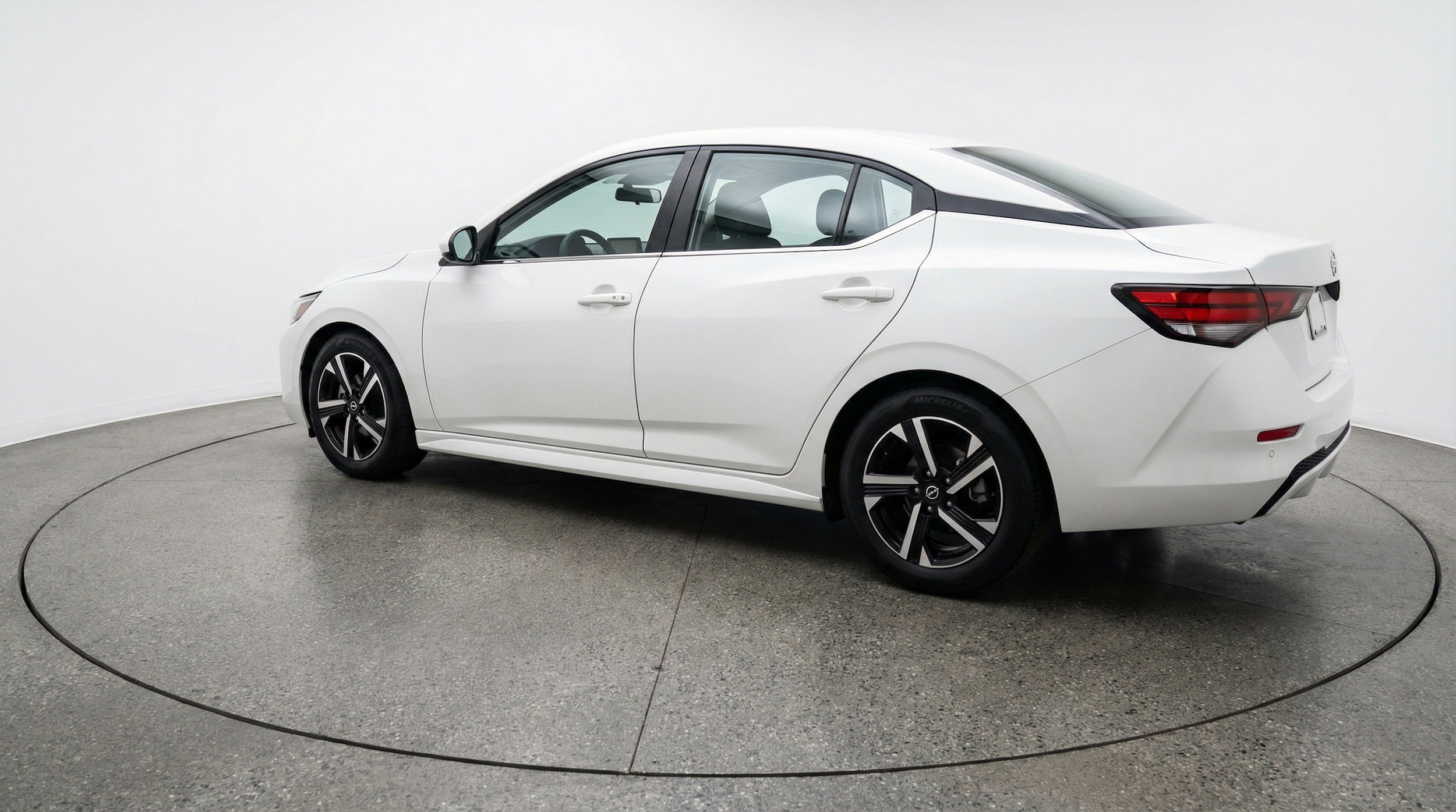 Thumbnail: 2025 Nissan Sentra - 6