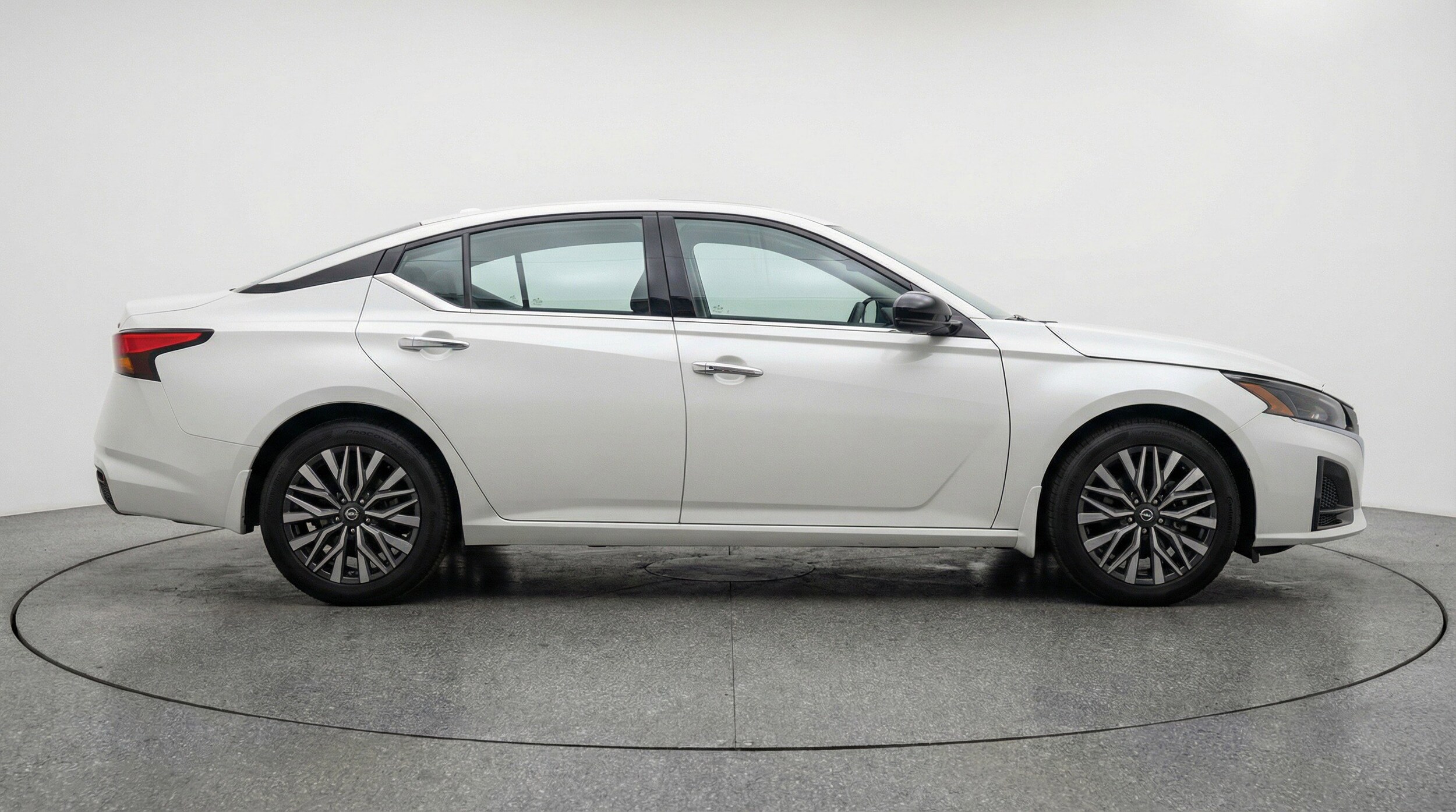 Thumbnail: 2025 Nissan Altima - 11