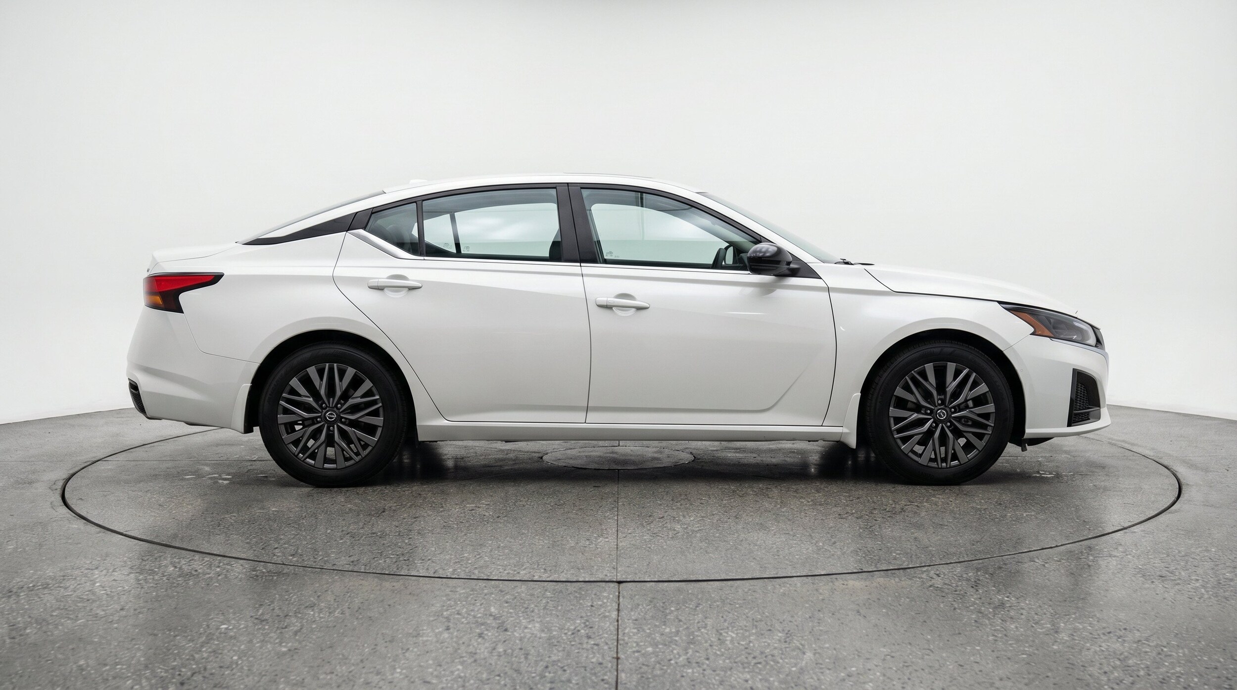 Thumbnail: 2026 Nissan Altima - 10