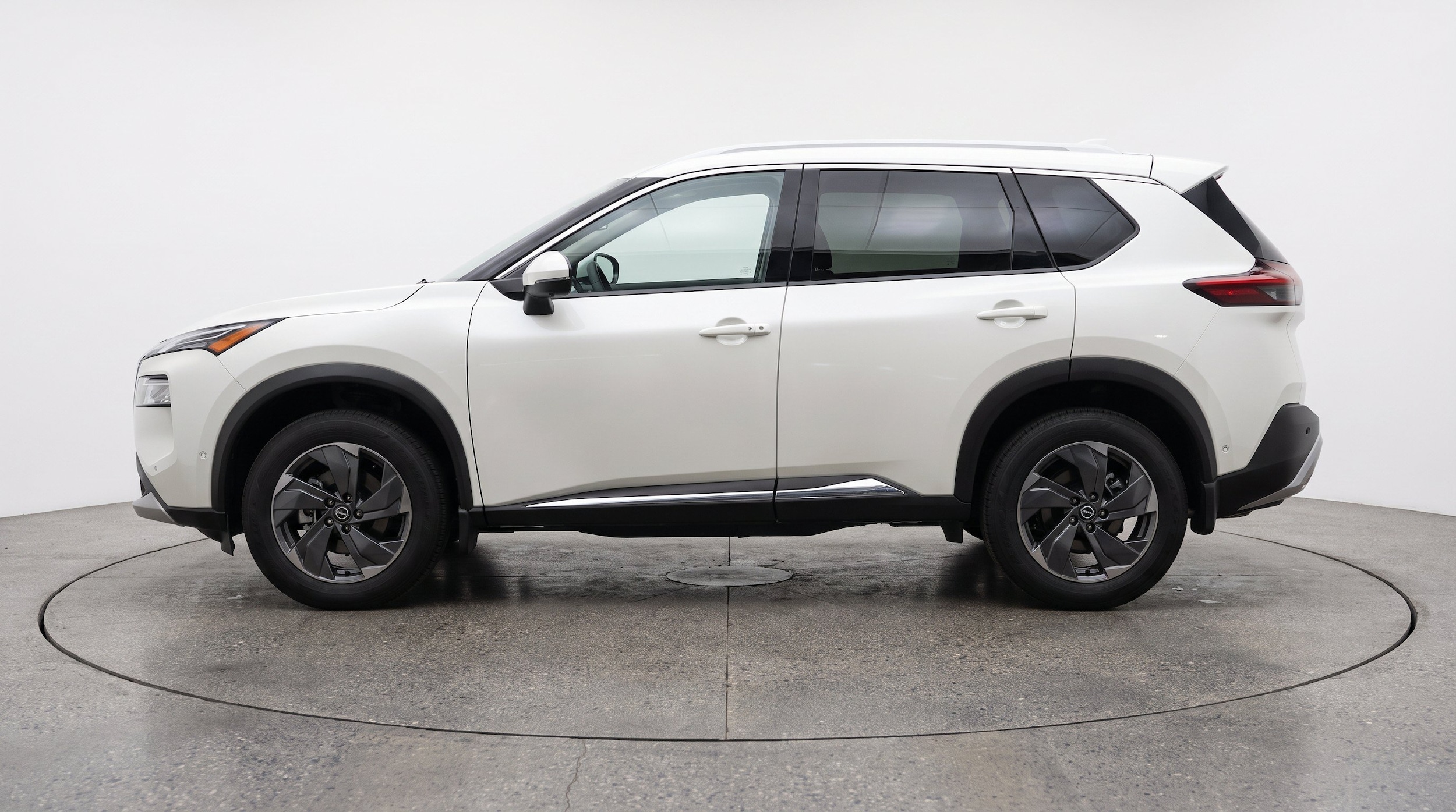 Thumbnail: 2026 Nissan Rogue - 5