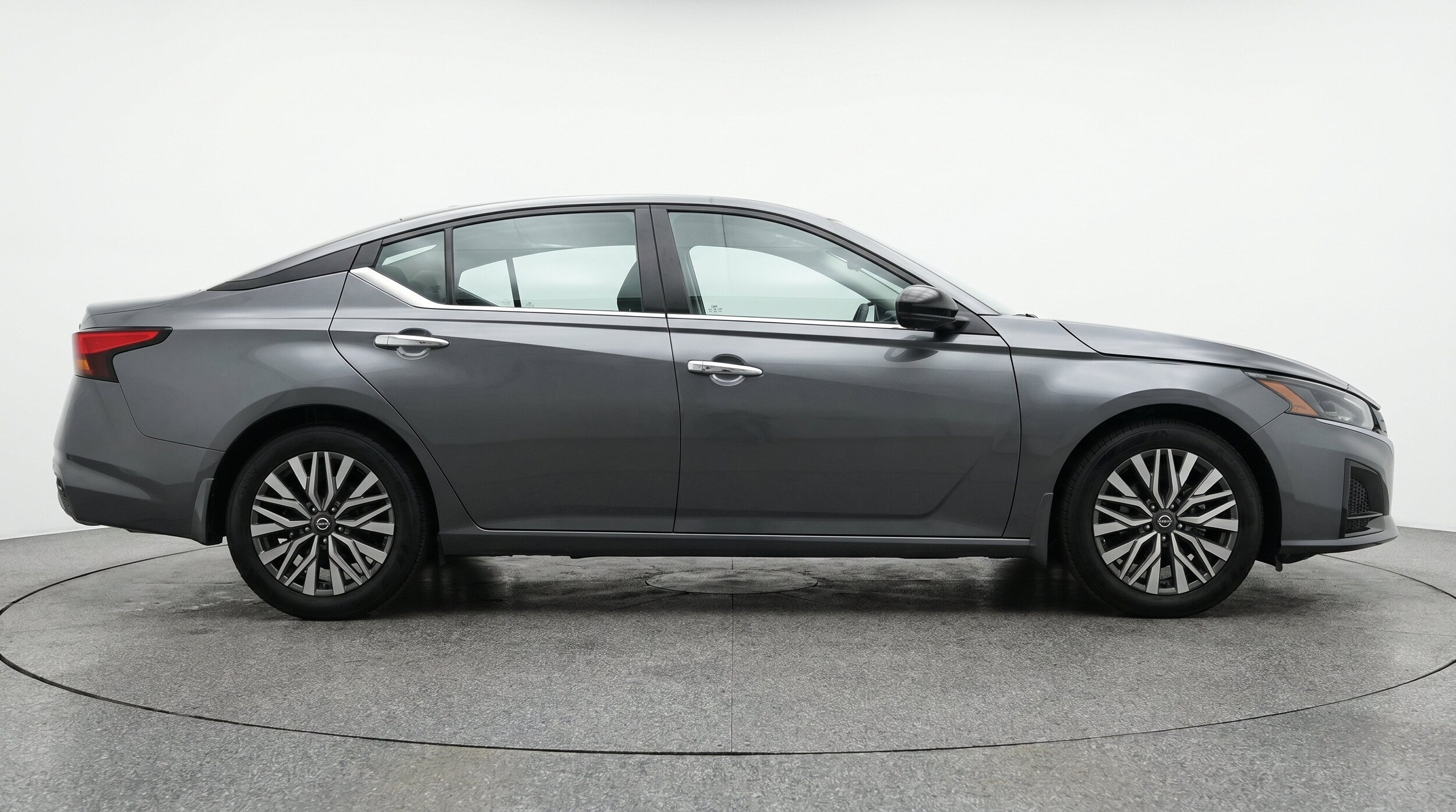 Thumbnail: 2025 Nissan Altima - 11