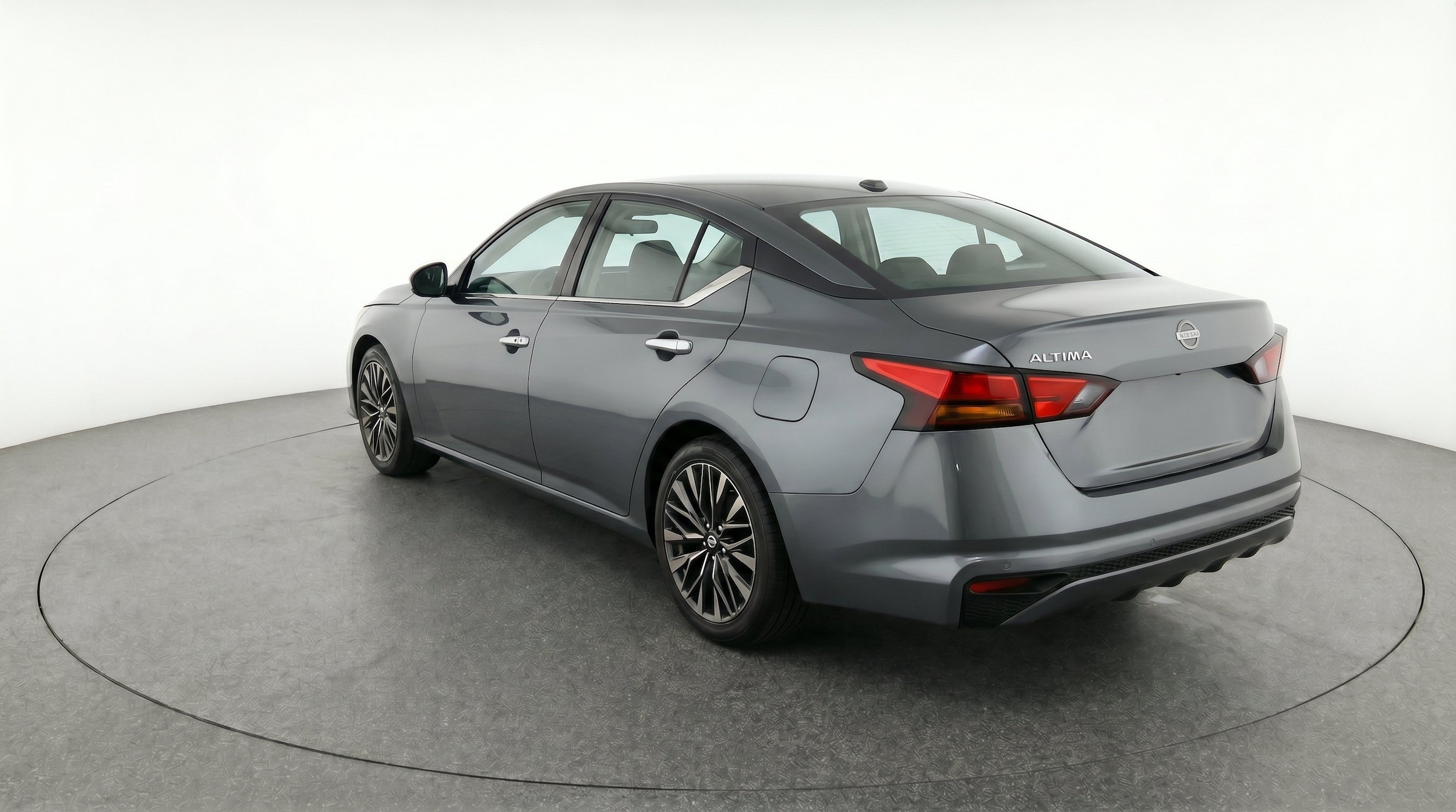 Thumbnail: 2025 Nissan Altima - 6