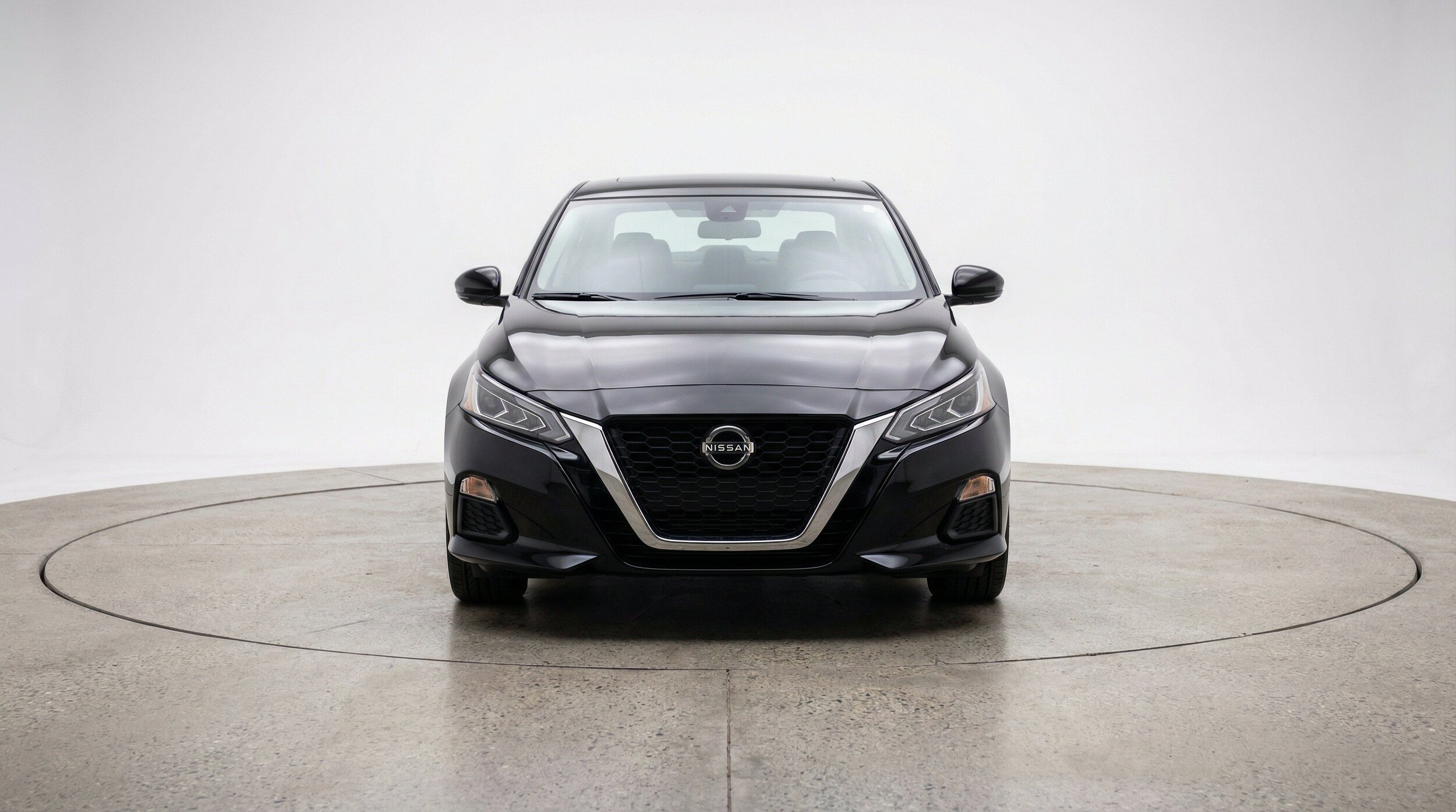 Thumbnail: 2025 Nissan Altima - 2