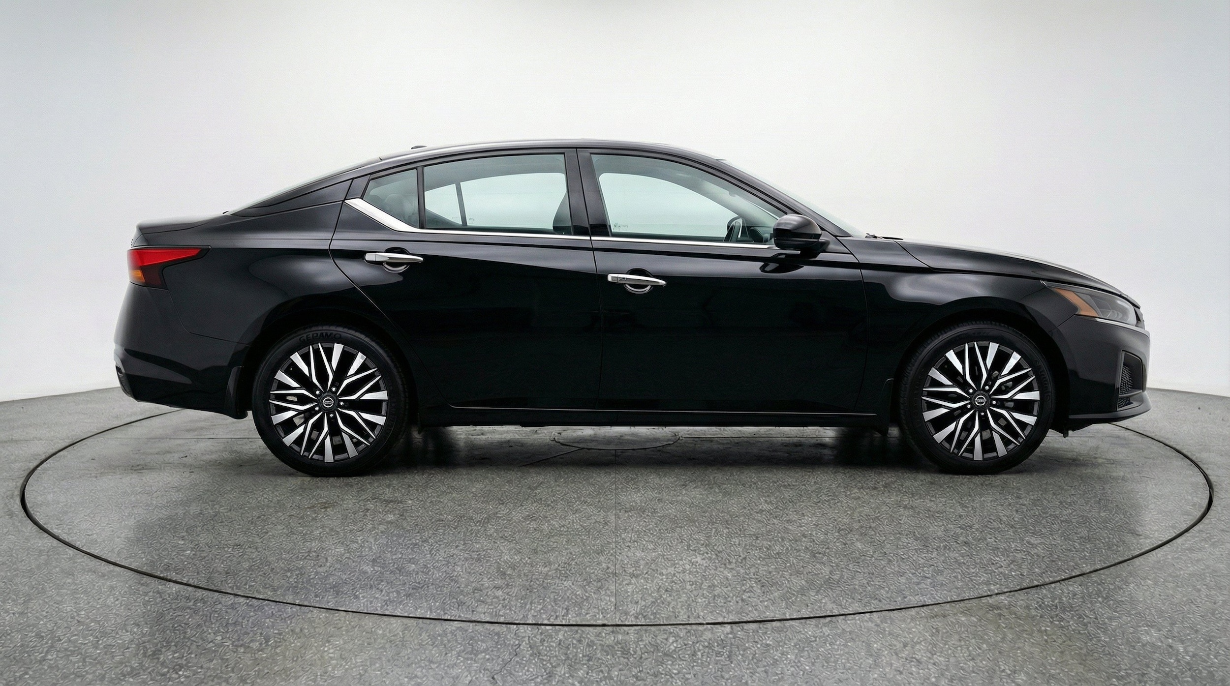 Thumbnail: 2025 Nissan Altima - 11