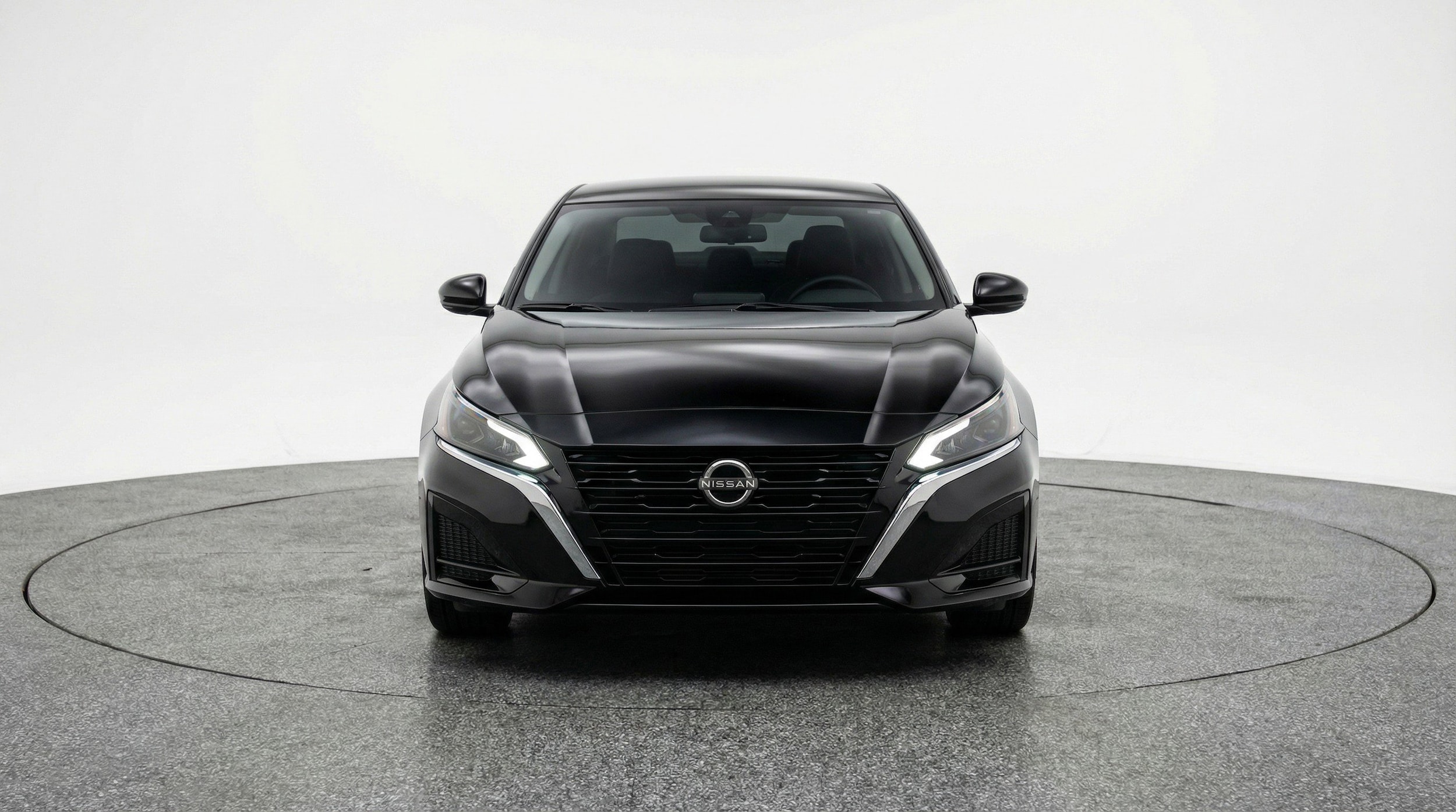 Thumbnail: 2025 Nissan Altima - 2