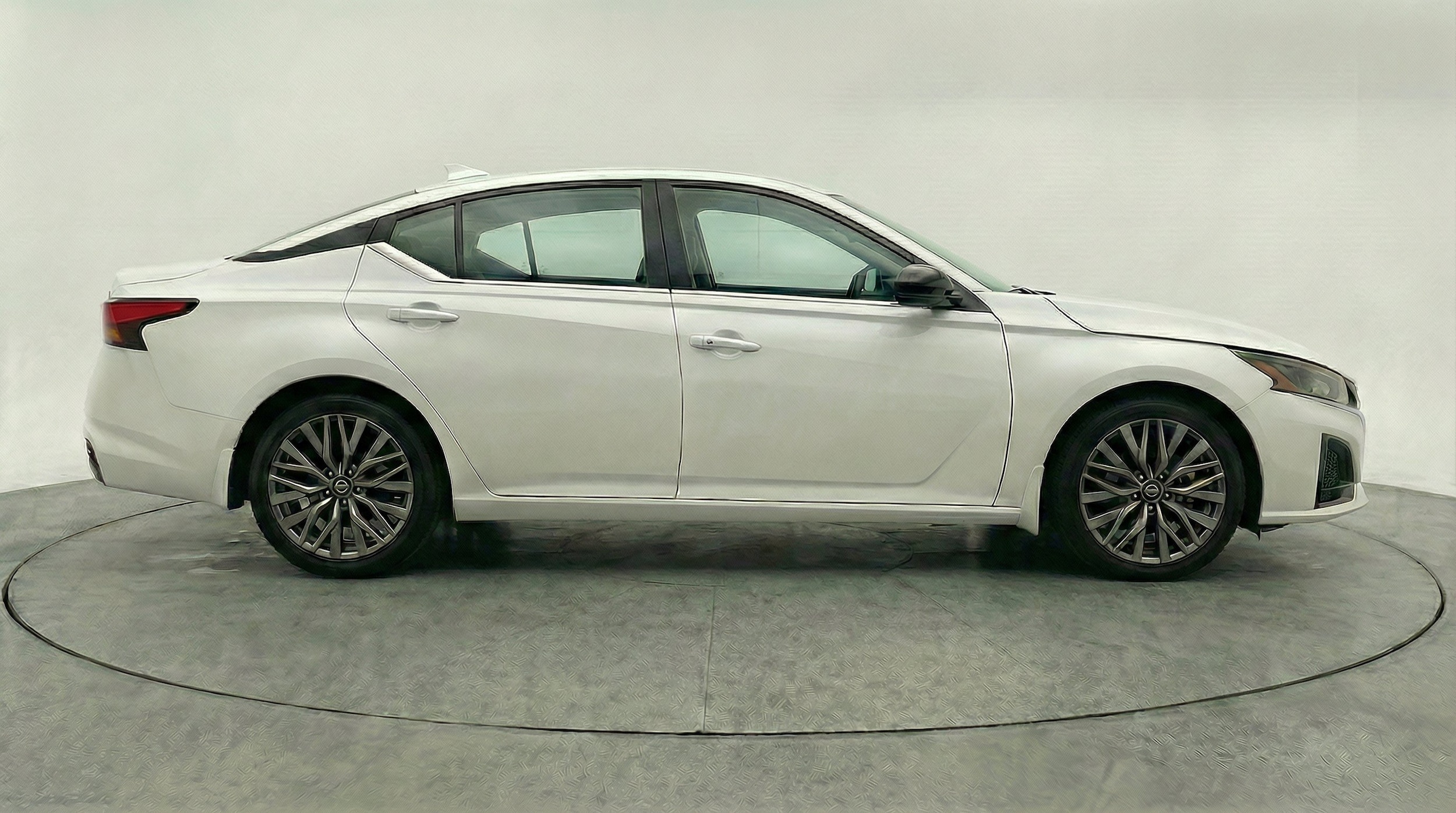 Thumbnail: 2025 Nissan Altima - 11
