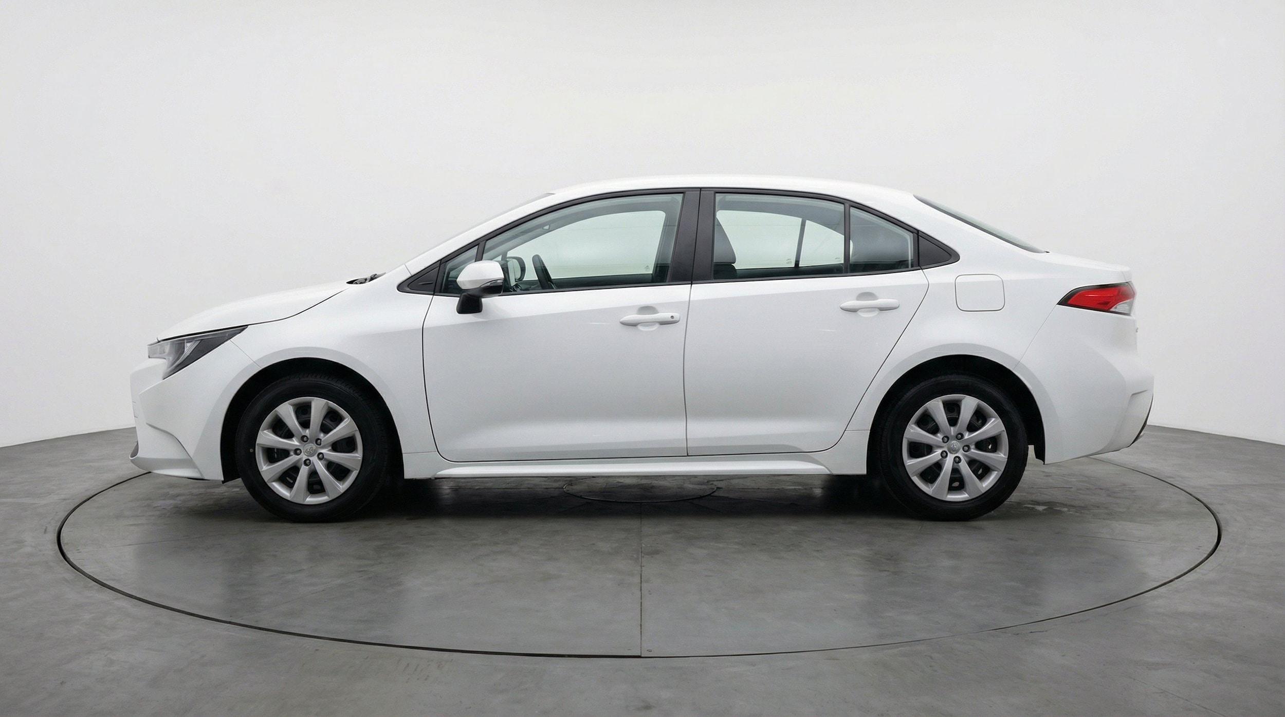 Thumbnail: 2025 Toyota Corolla - 5