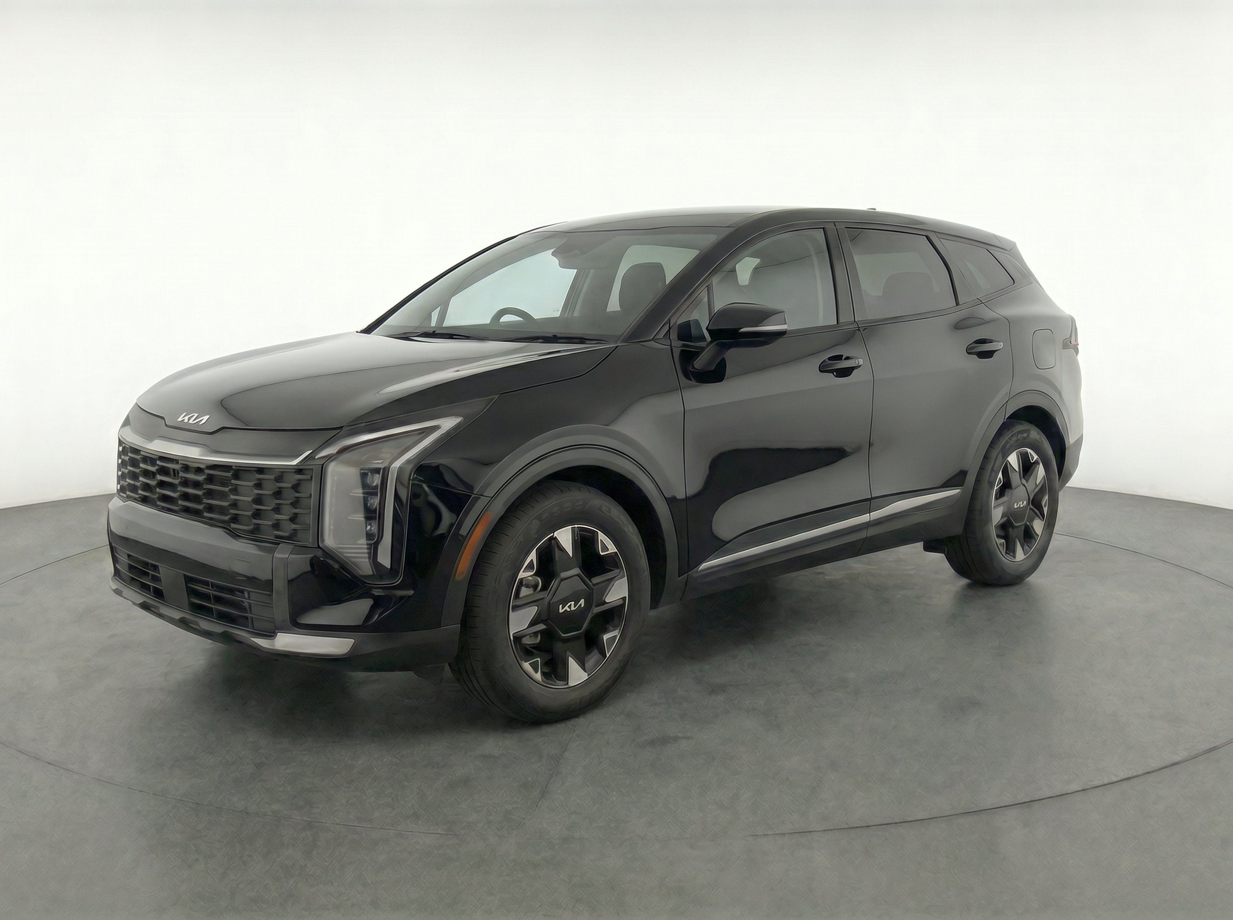 Thumbnail: 2026 Kia Sportage - 3
