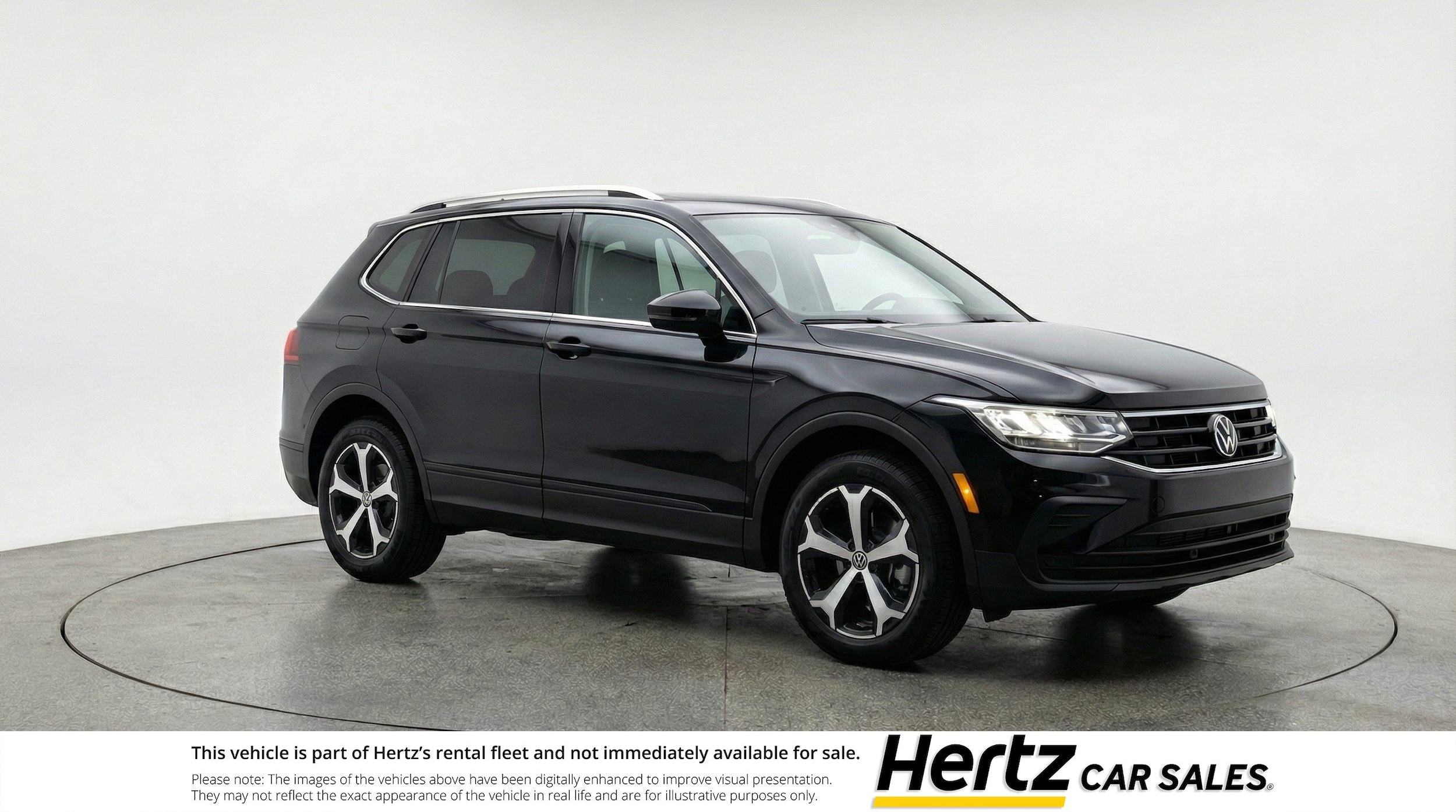 Thumbnail: 2026 Volkswagen Tiguan - 1