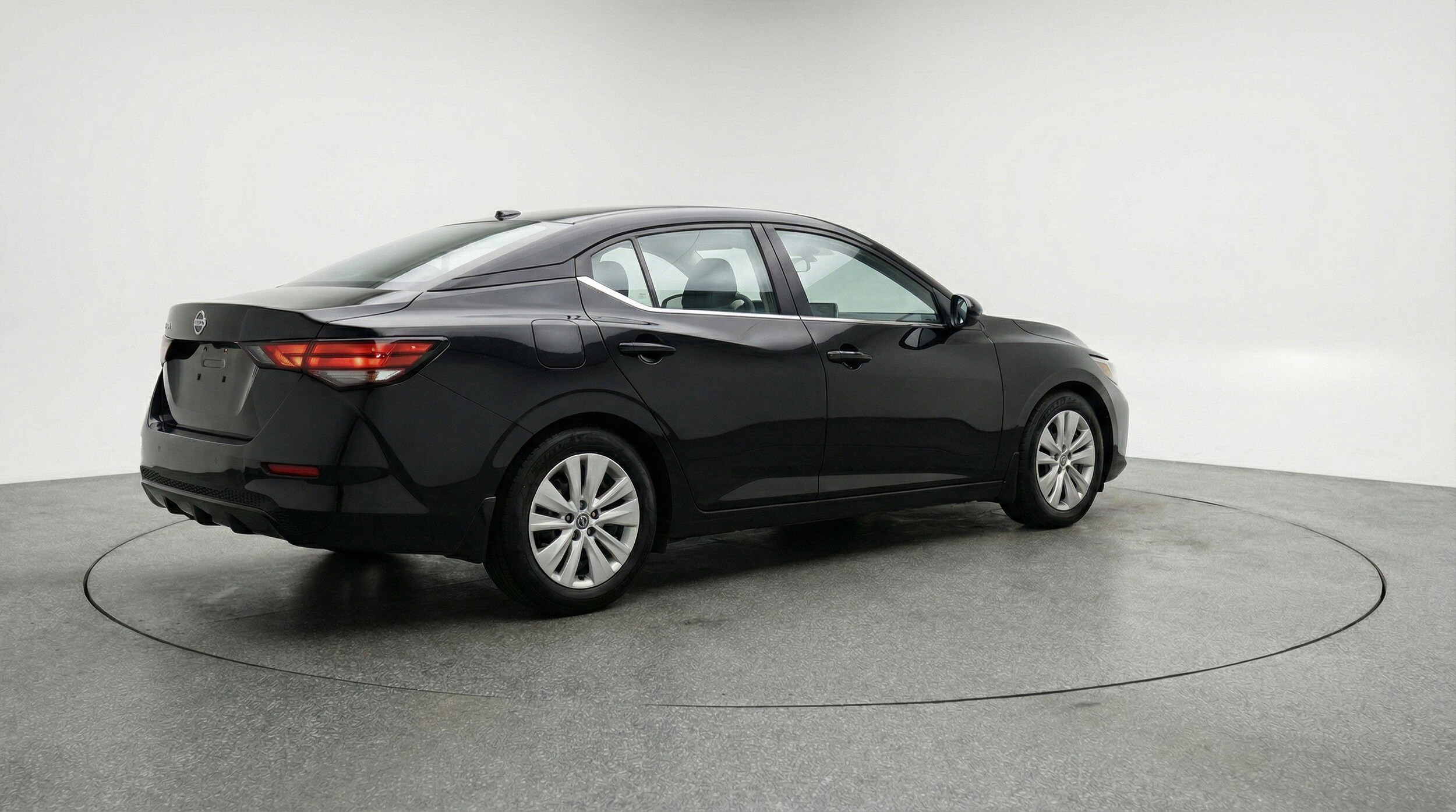 Thumbnail: 2025 Nissan Sentra - 9