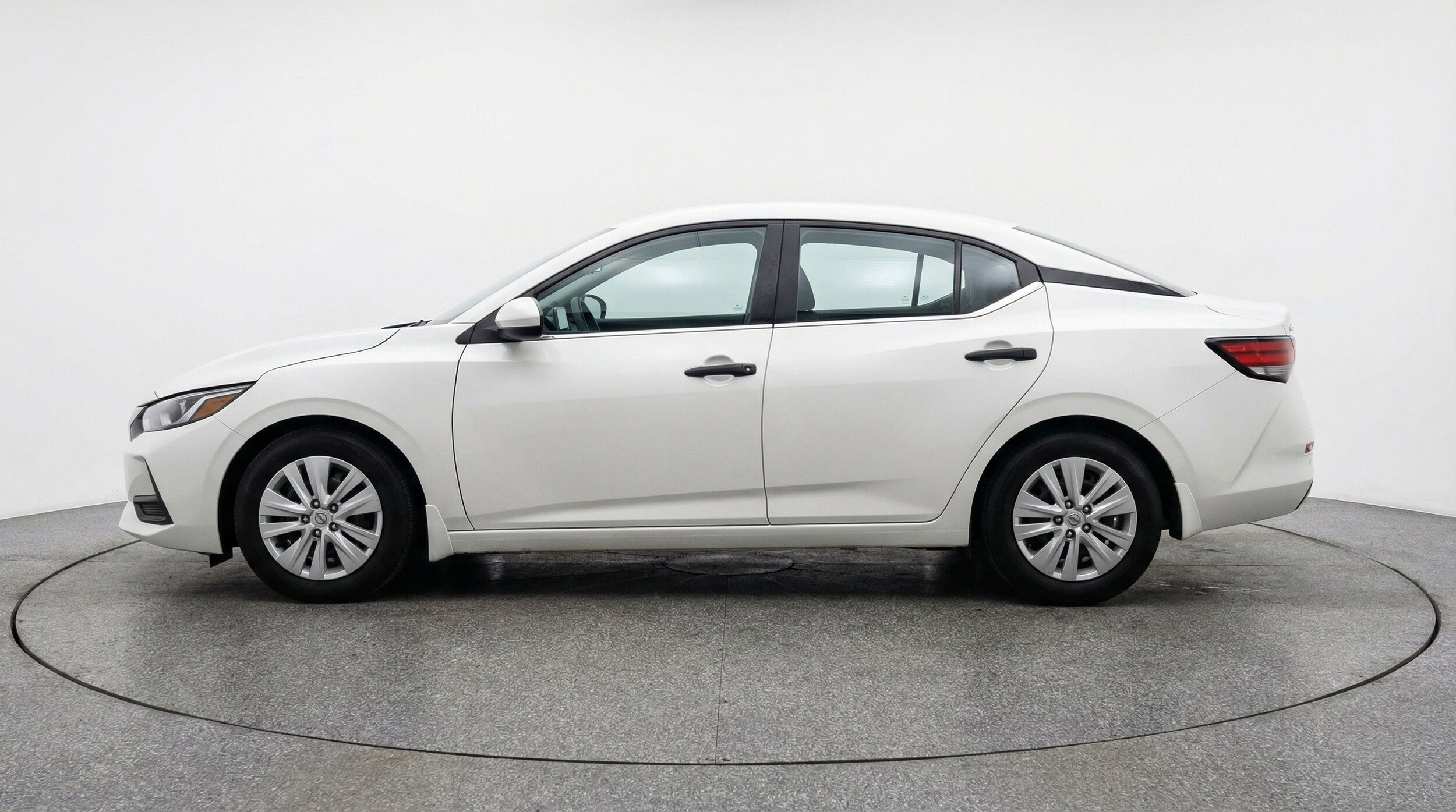 Thumbnail: 2025 Nissan Sentra - 5