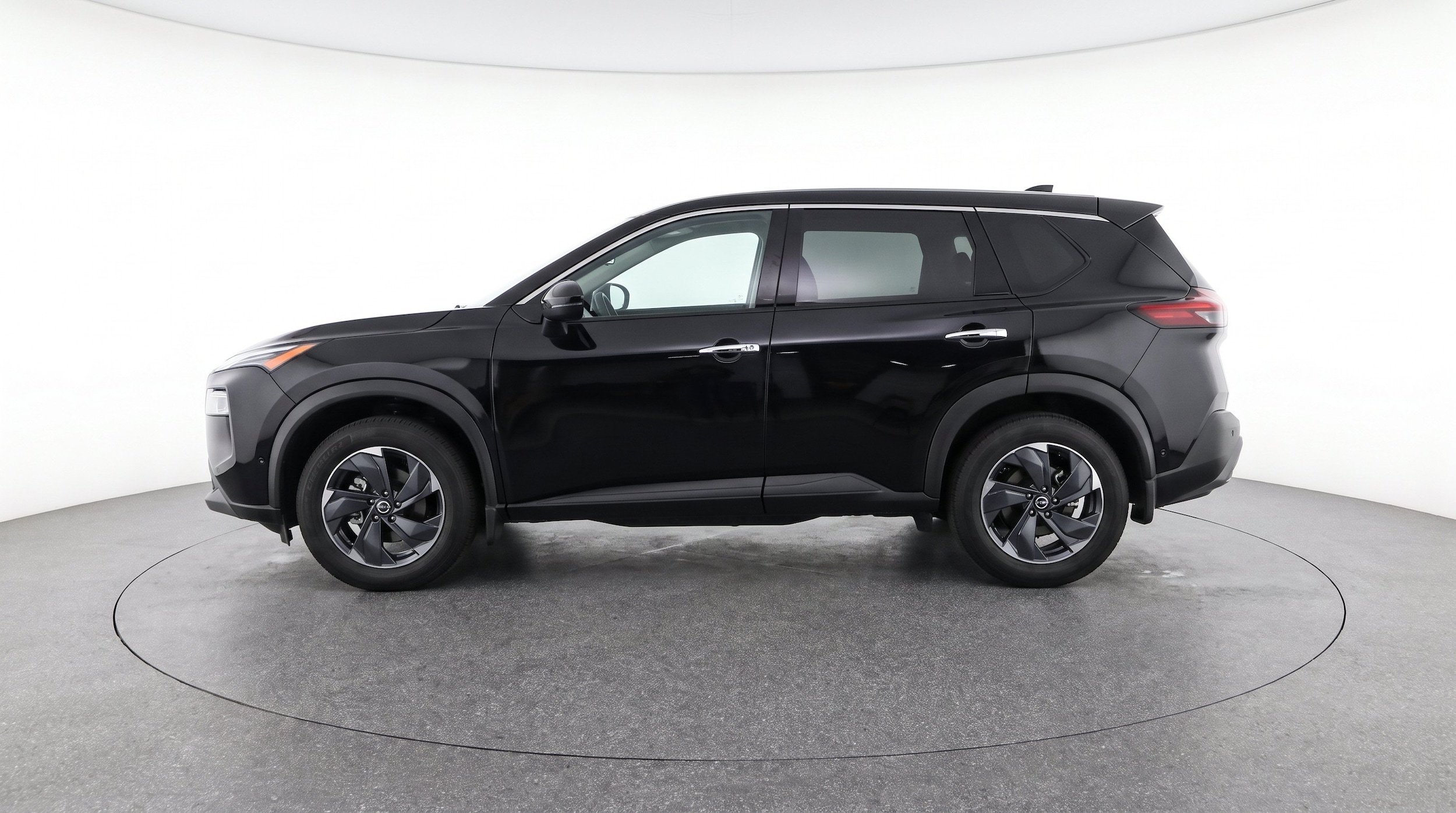 Thumbnail: 2025 Nissan Rogue - 5