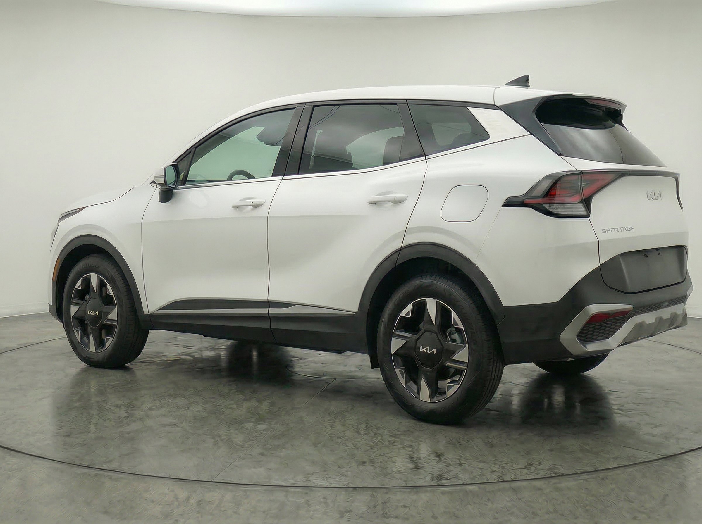 Thumbnail: 2026 Kia Sportage - 6