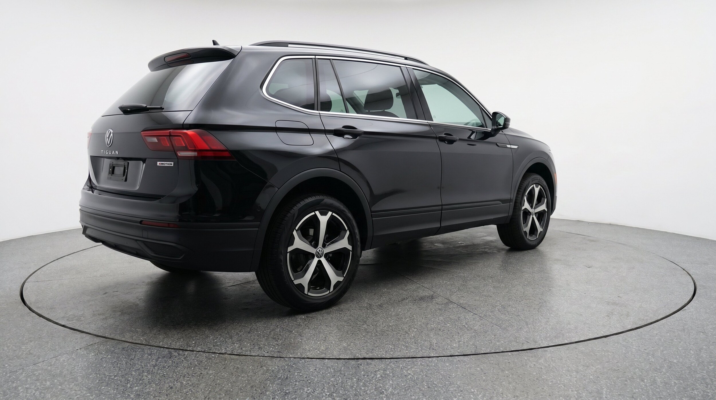 Thumbnail: 2026 Volkswagen Tiguan - 9