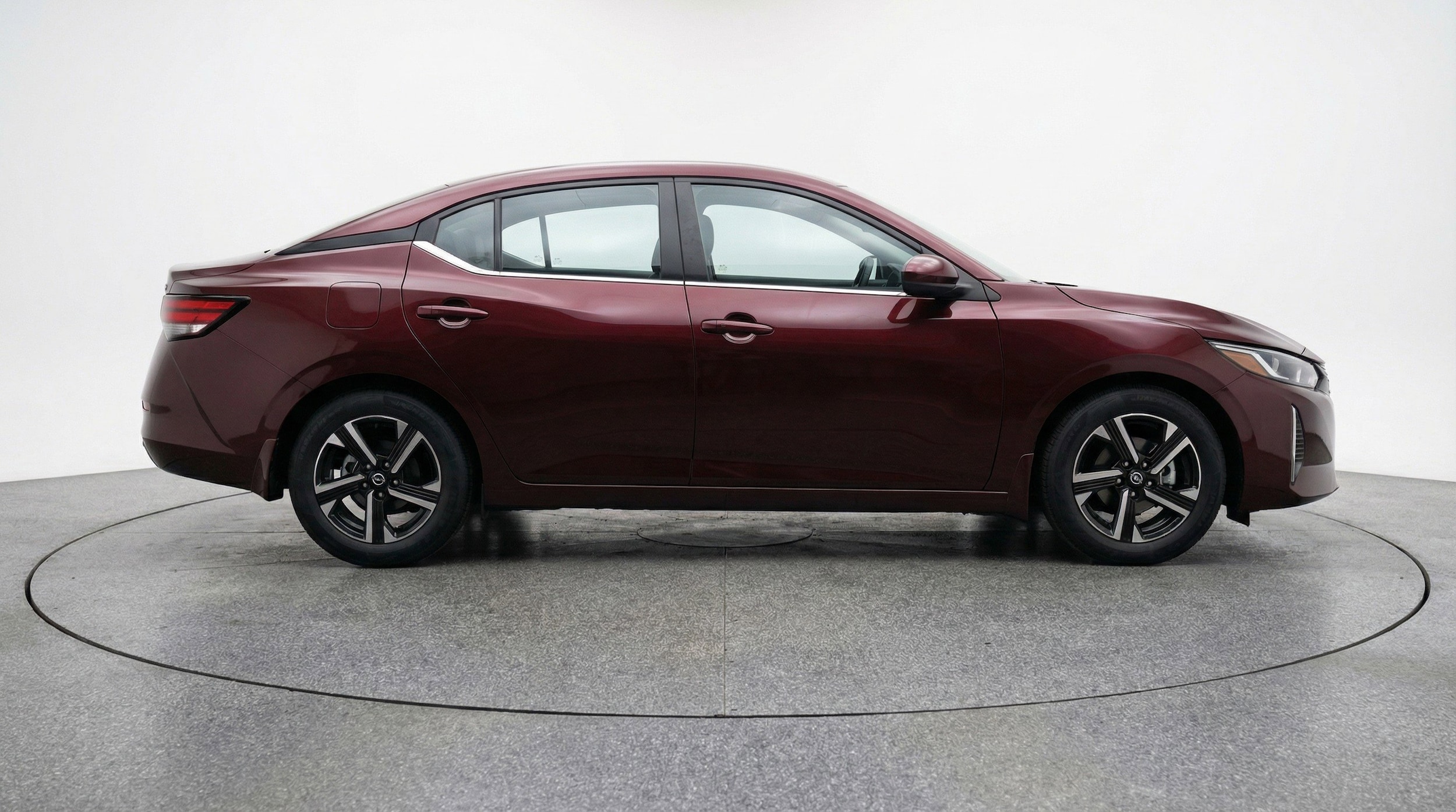 Thumbnail: 2025 Nissan Sentra - 11