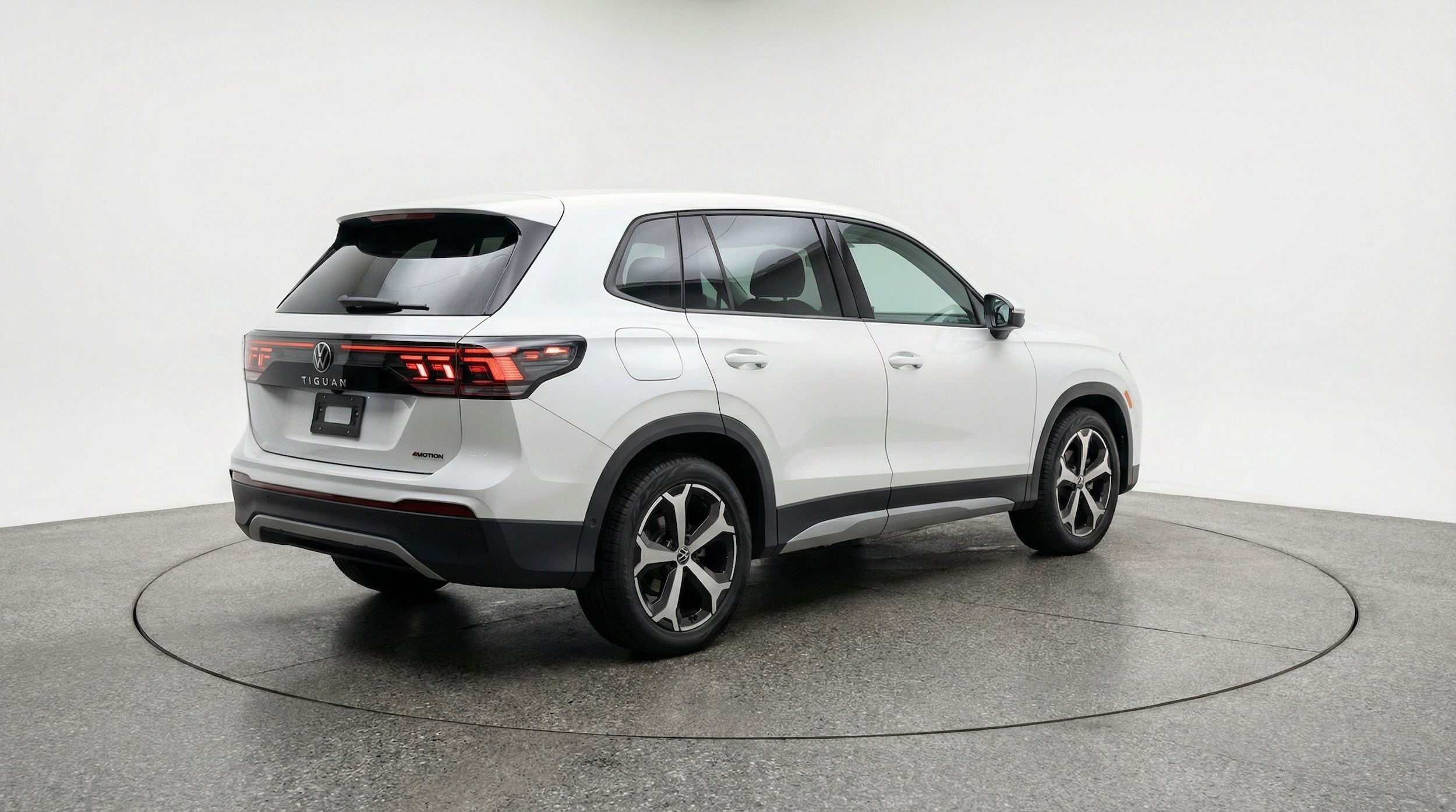 Thumbnail: 2026 Volkswagen Tiguan - 9
