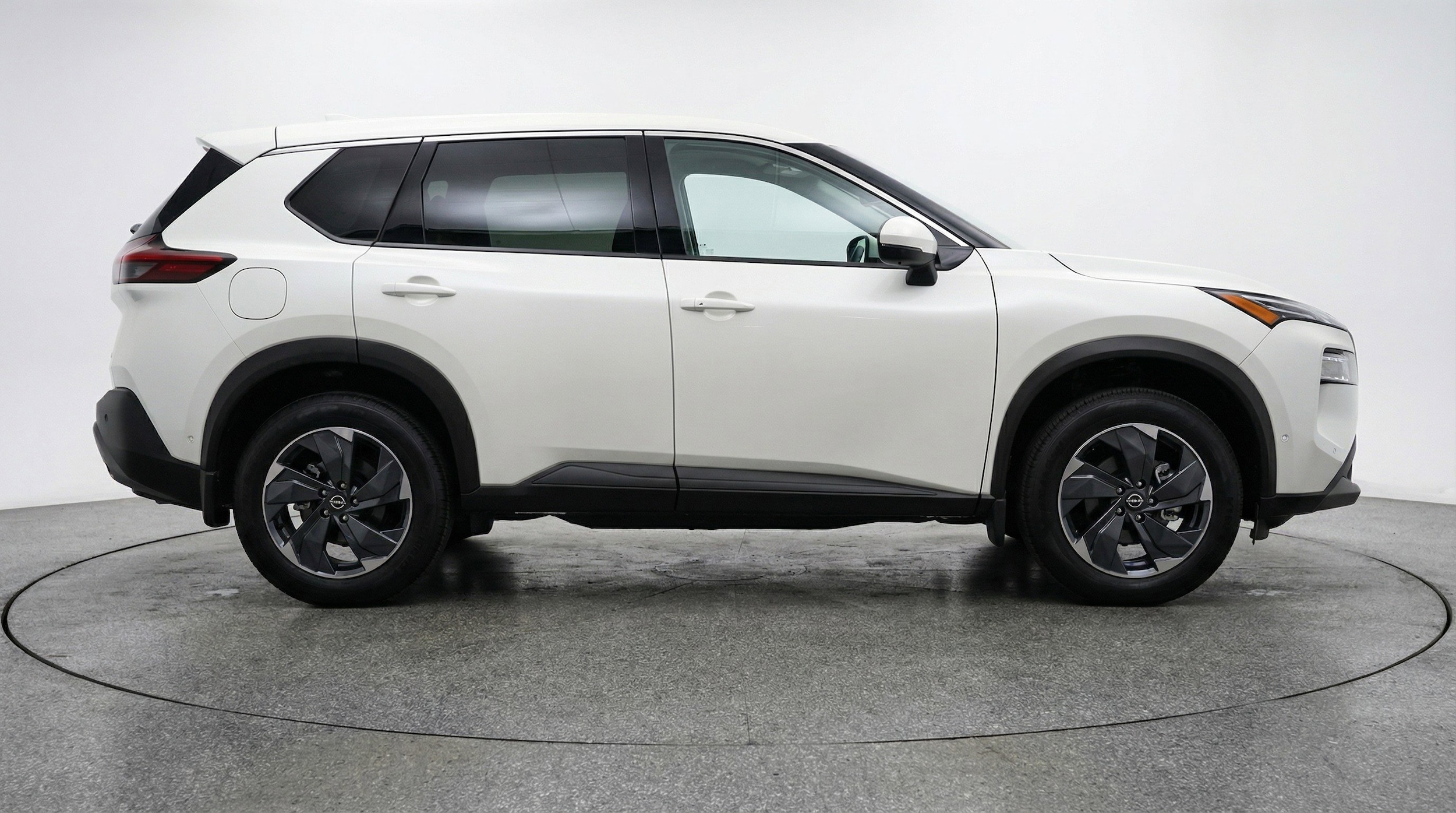 Thumbnail: 2025 Nissan Rogue - 11