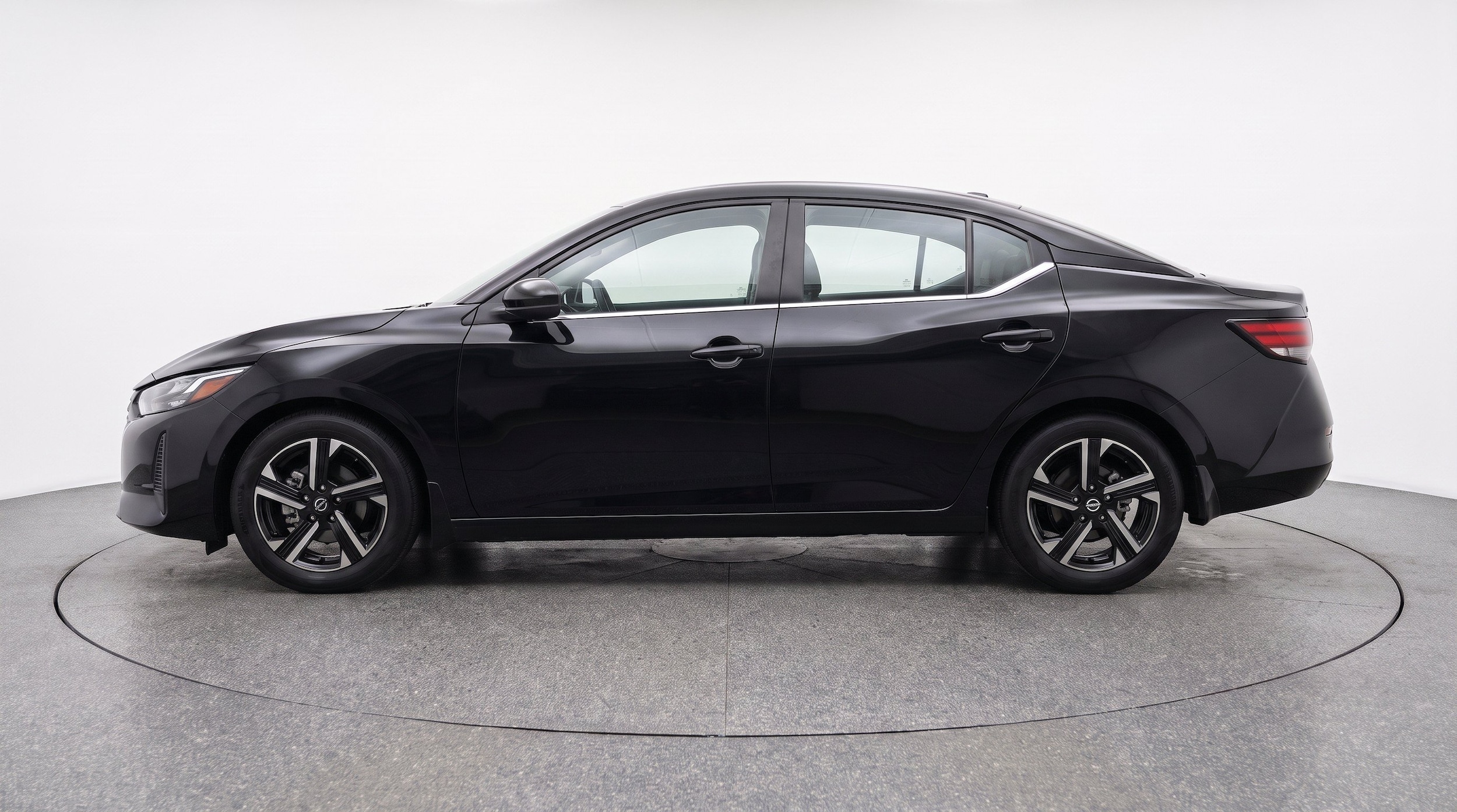 Thumbnail: 2025 Nissan Sentra - 5
