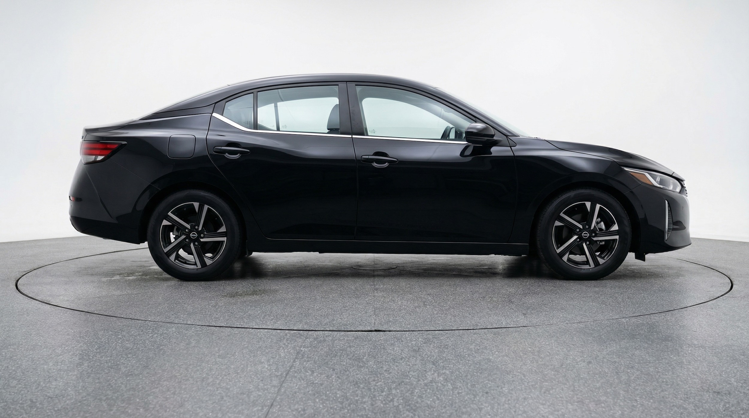 Thumbnail: 2025 Nissan Sentra - 8