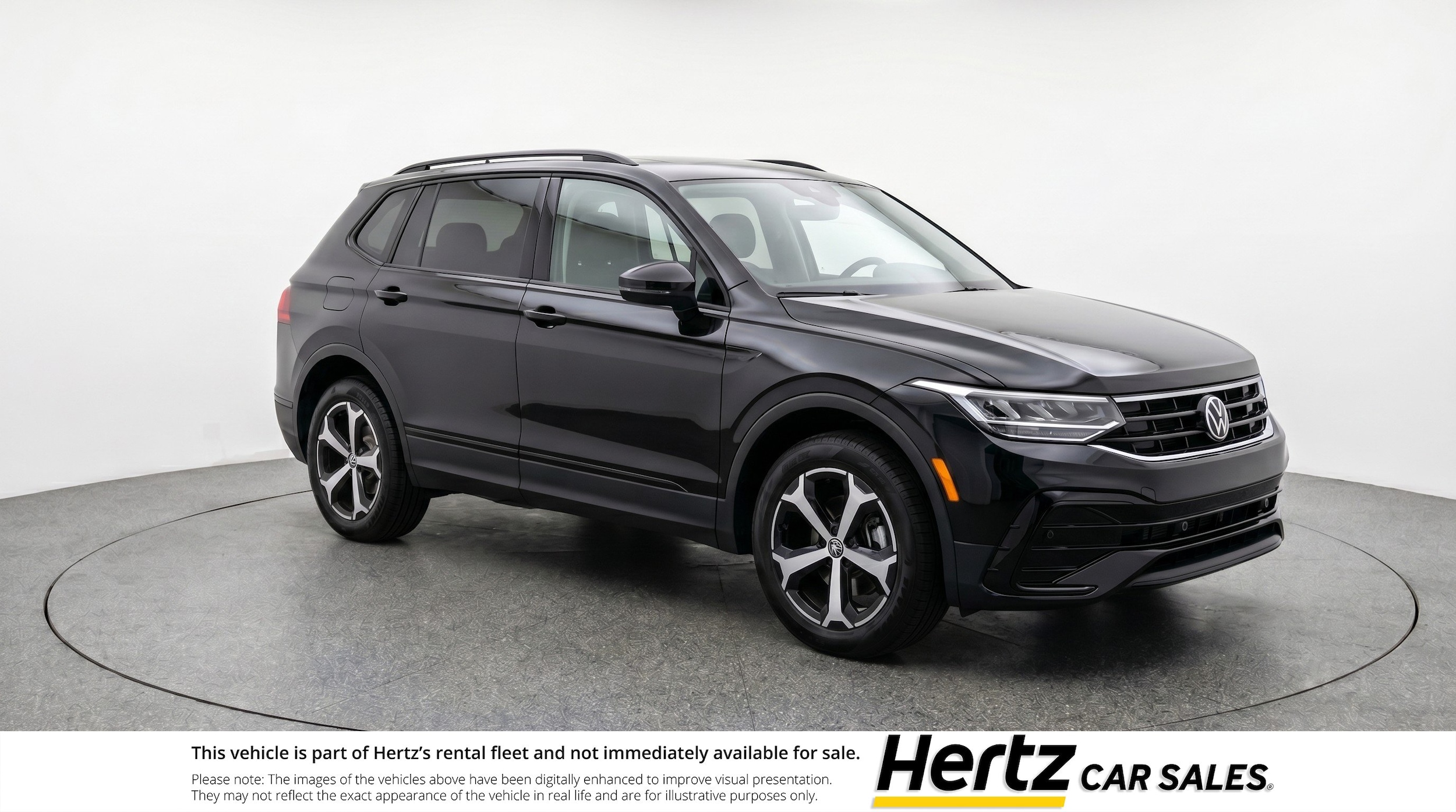 Thumbnail: 2026 Volkswagen Tiguan - 1