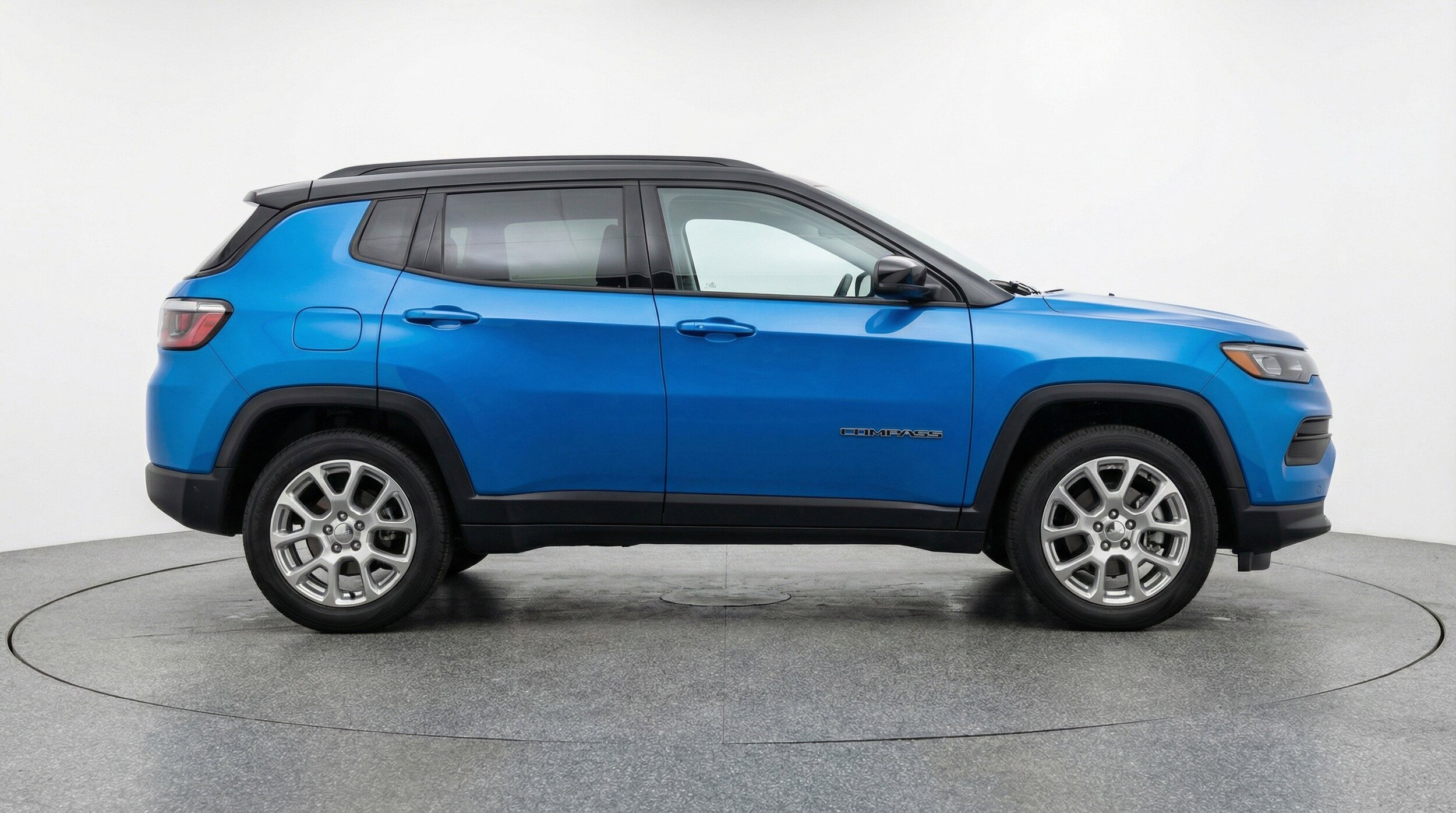Thumbnail: 2025 Jeep Compass - 11