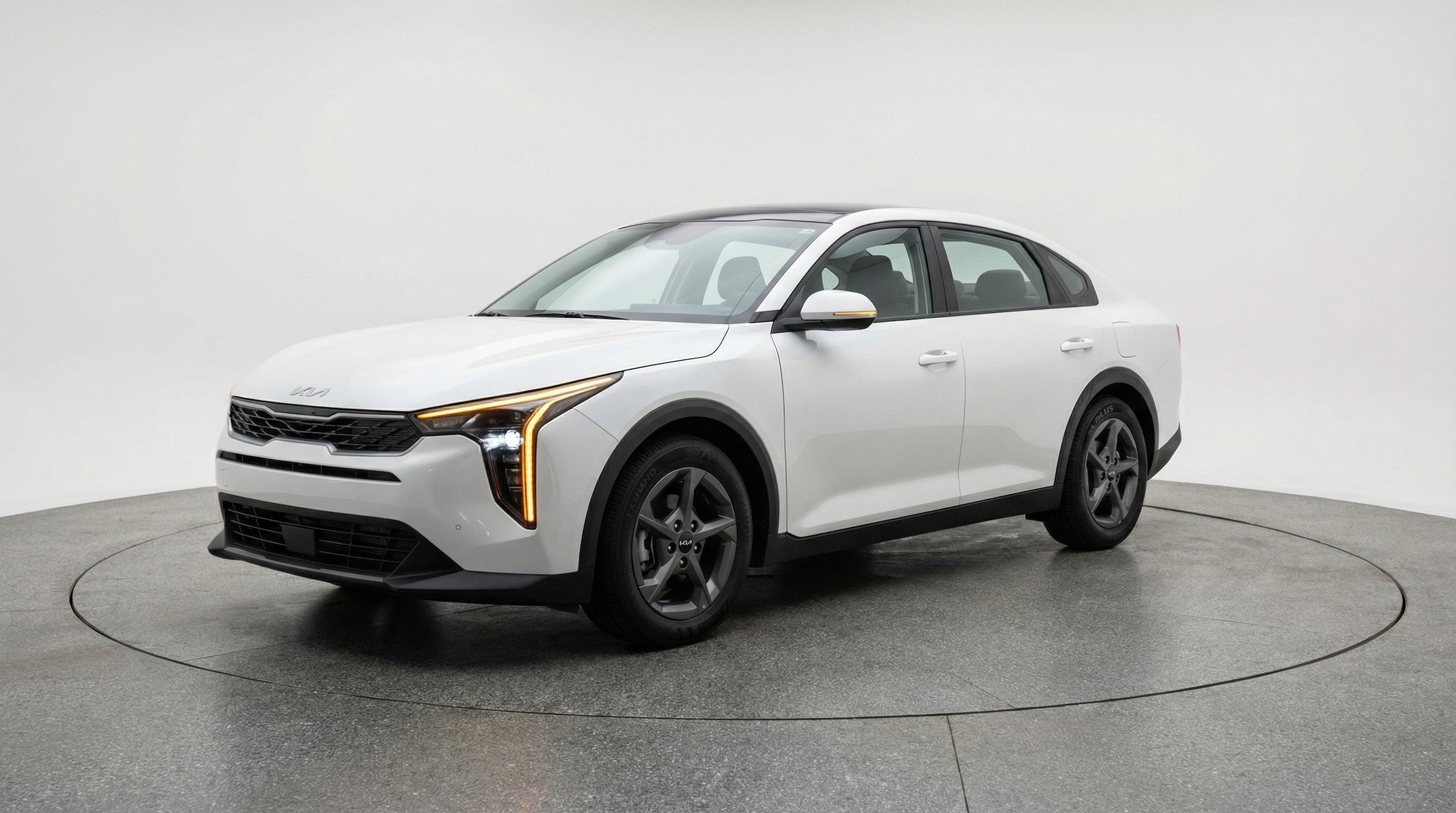 Thumbnail: 2025 Kia K4 - 3