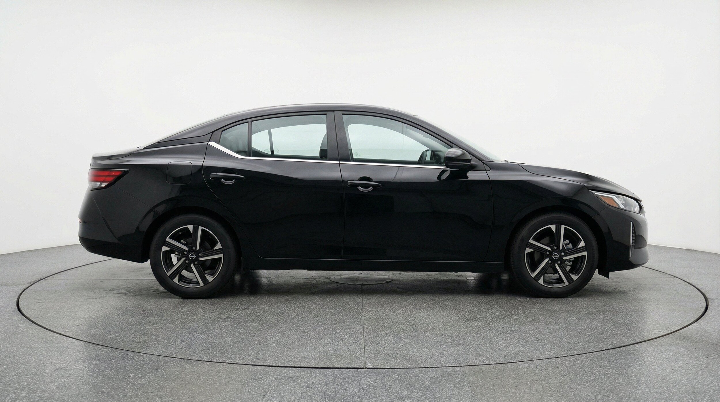 Thumbnail: 2025 Nissan Sentra - 11