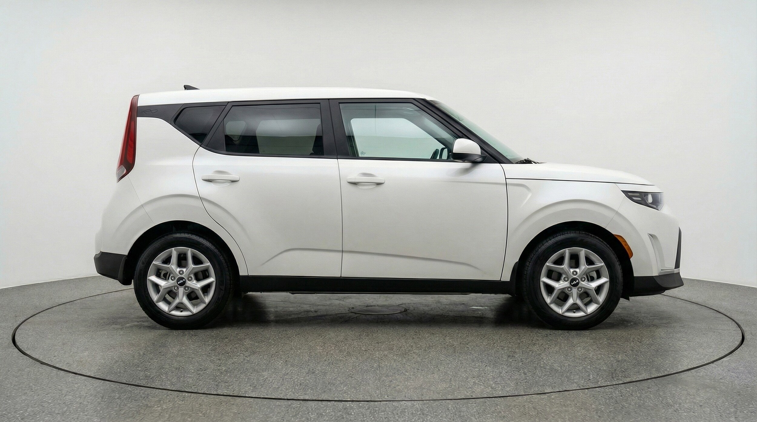 Thumbnail: 2025 Kia Soul - 11