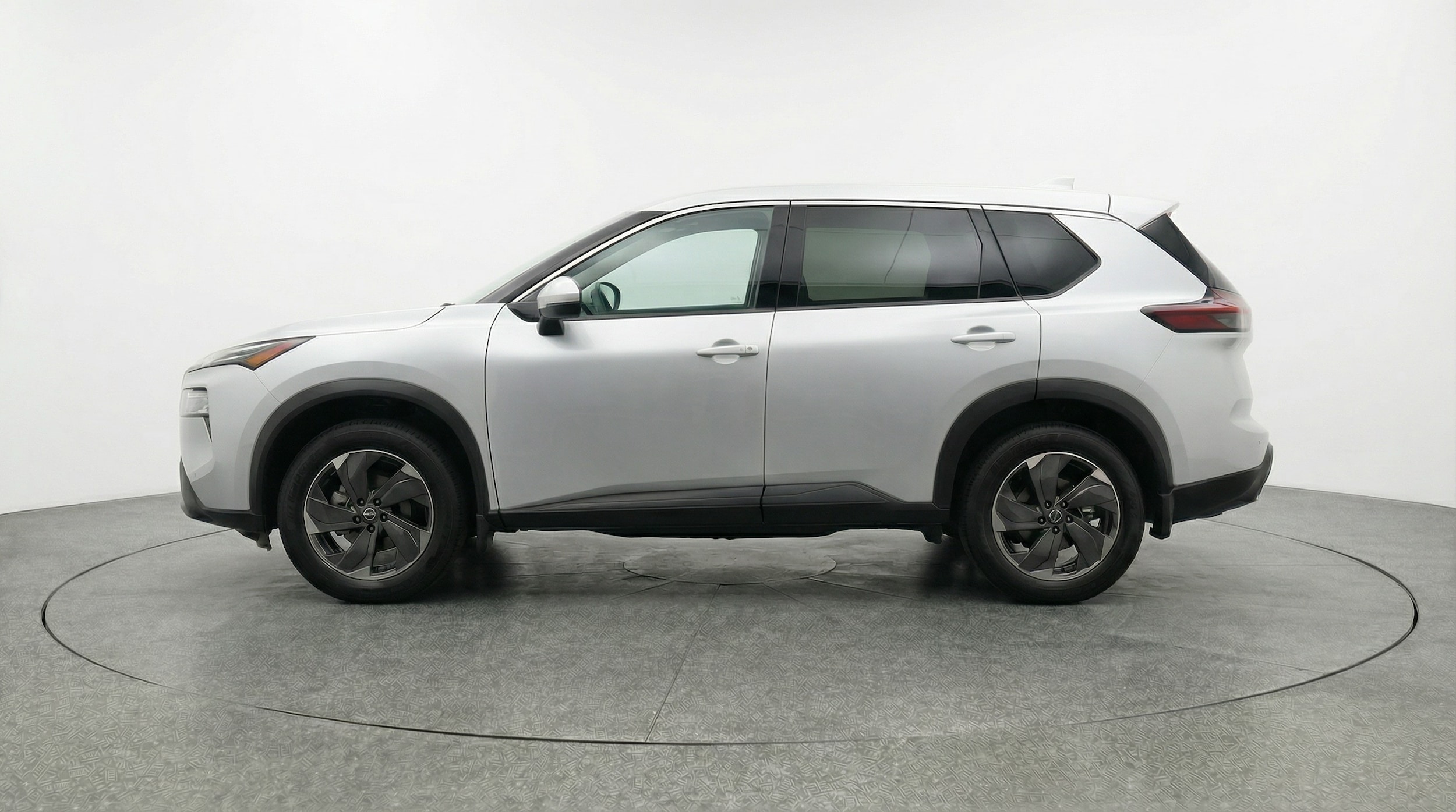 Thumbnail: 2025 Nissan Rogue - 4