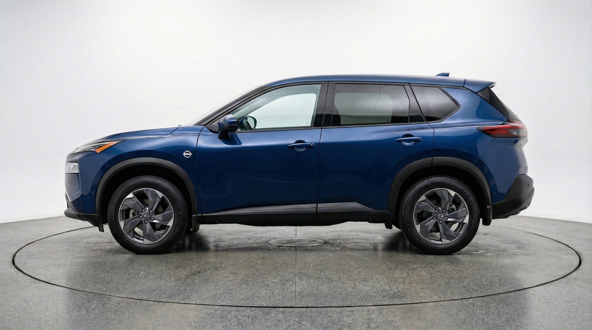 Thumbnail: 2025 Nissan Rogue - 5