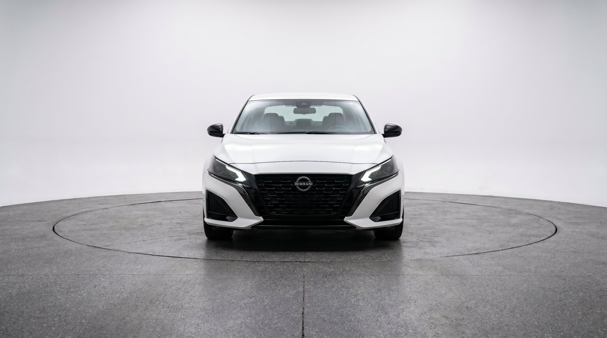 Thumbnail: 2025 Nissan Altima - 2