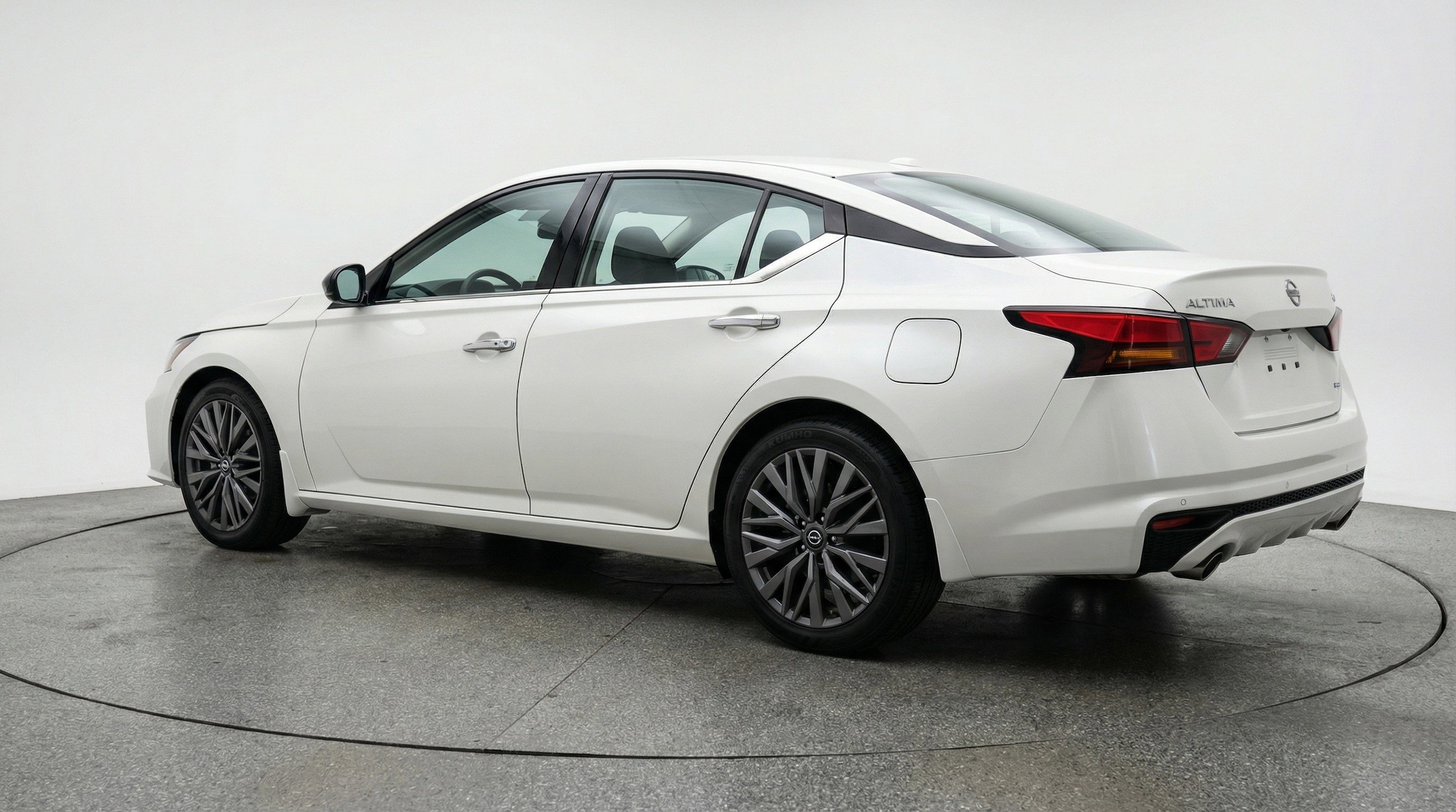 Thumbnail: 2025 Nissan Altima - 6