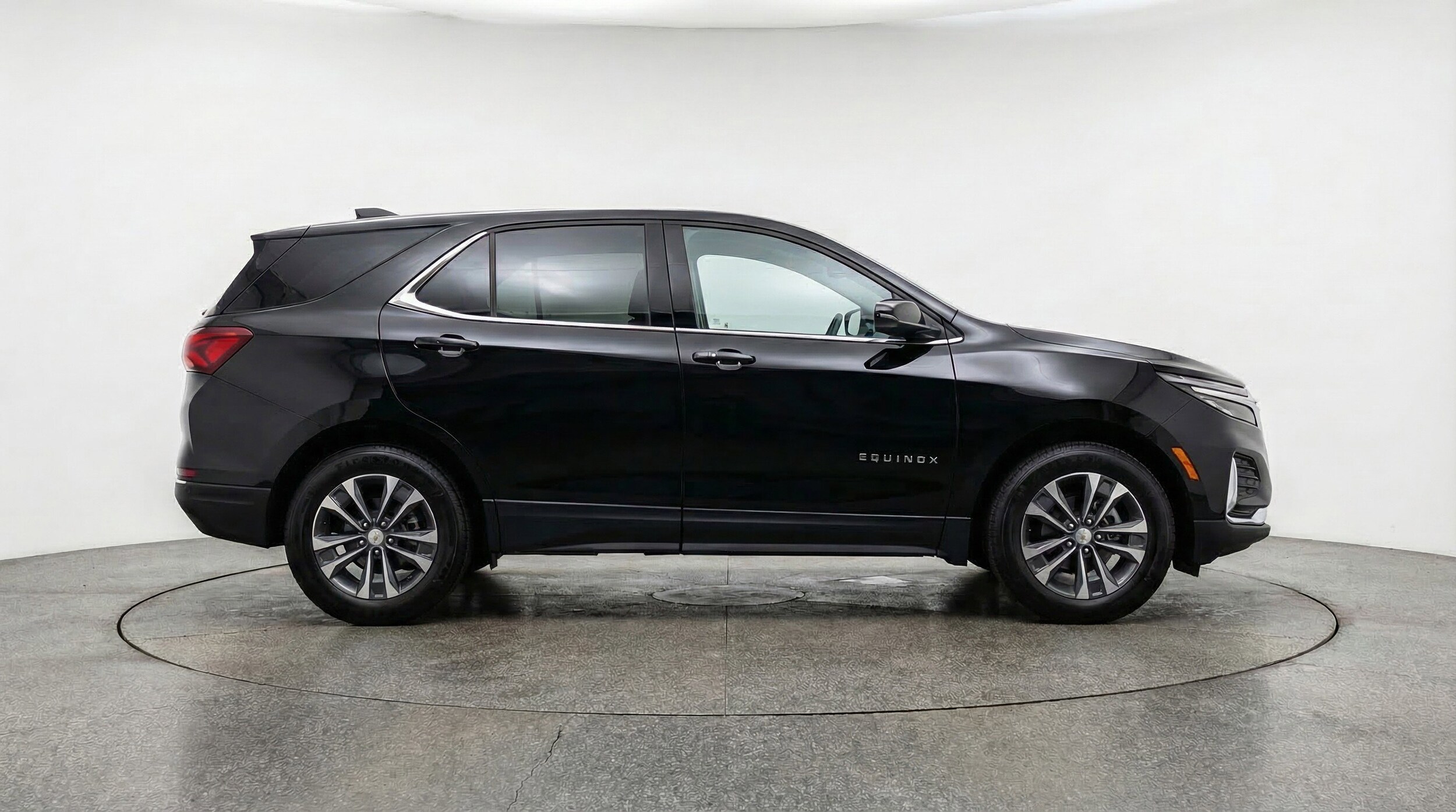 Thumbnail: 2025 Chevrolet Equinox - 11