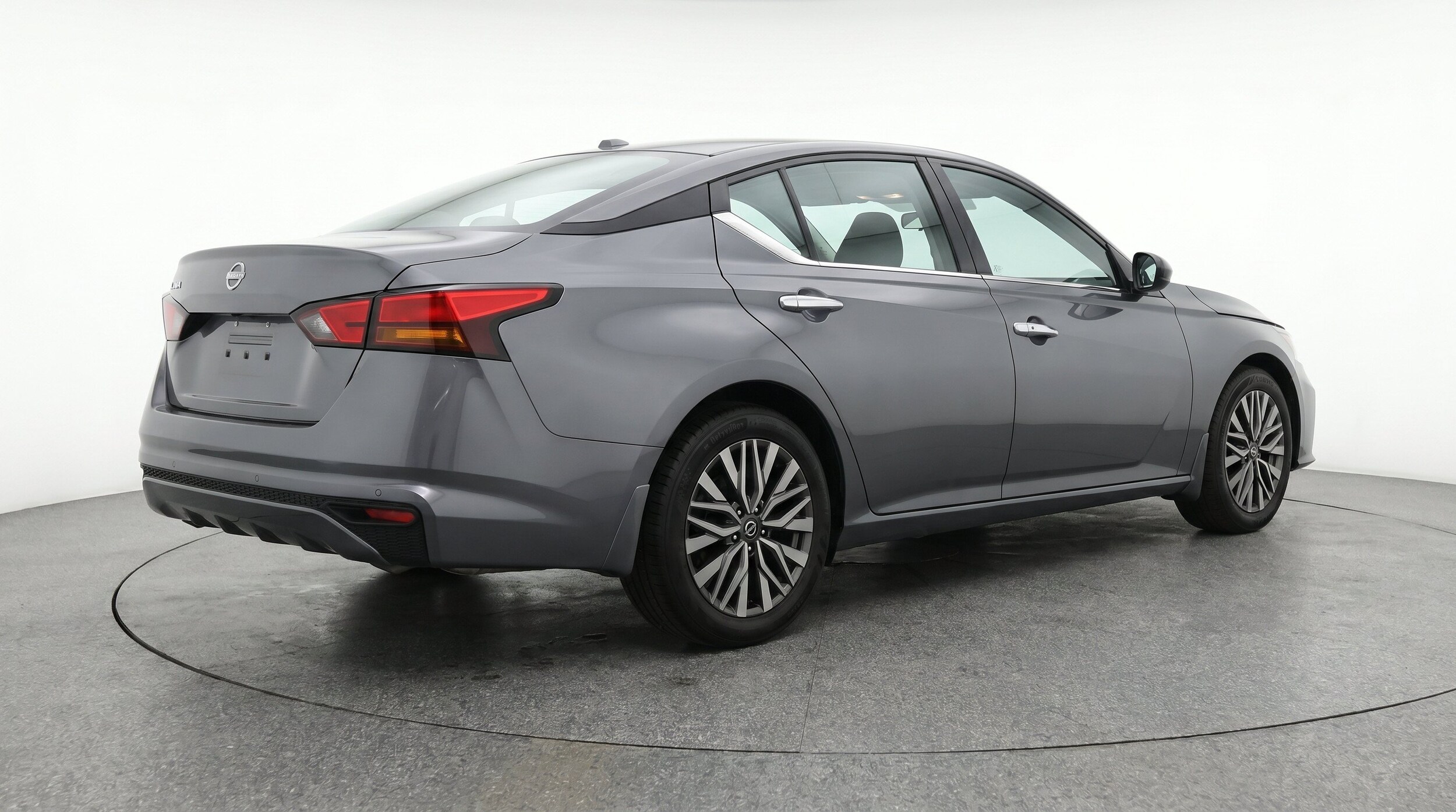 Thumbnail: 2025 Nissan Altima - 9