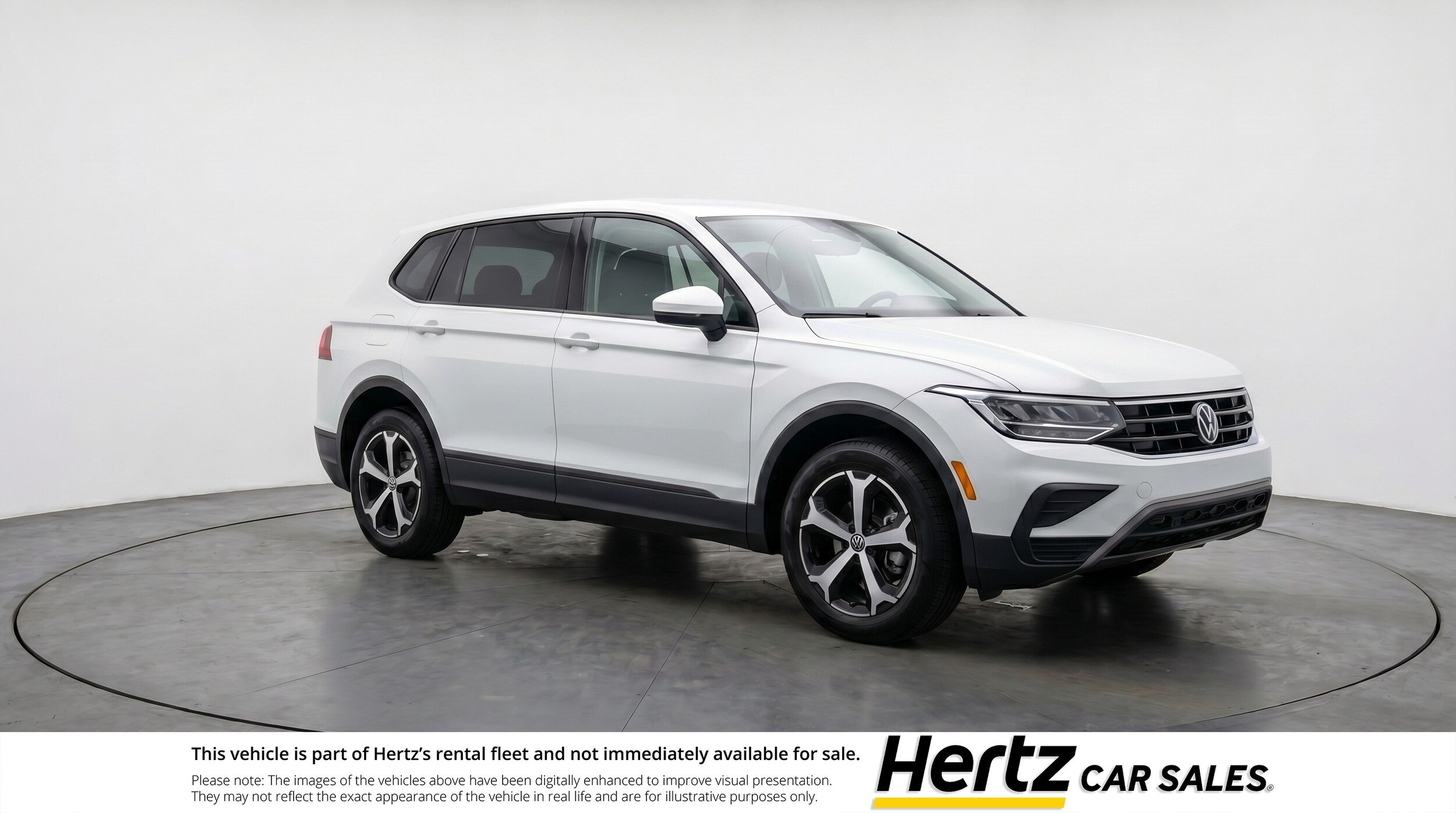Thumbnail: 2026 Volkswagen Tiguan - 1